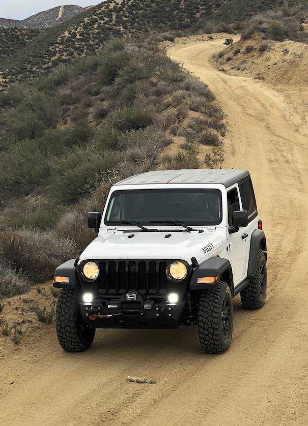Jeep Wrangler JL Fog light wiring IMG_6131