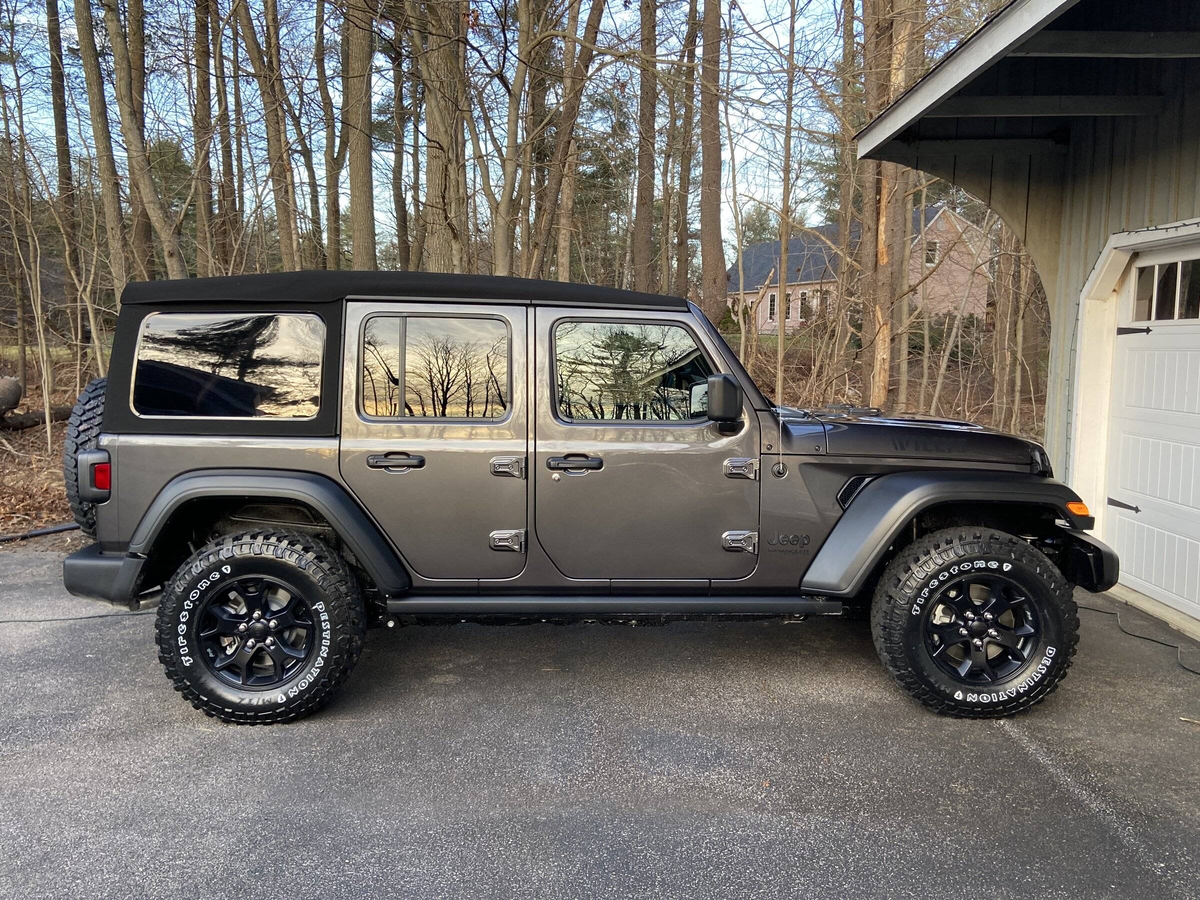 Jeep Wrangler JL Looking for Granite Crystal Metallic pics D5490EC9-4E28-4E21-AD86-8F793E4E6944
