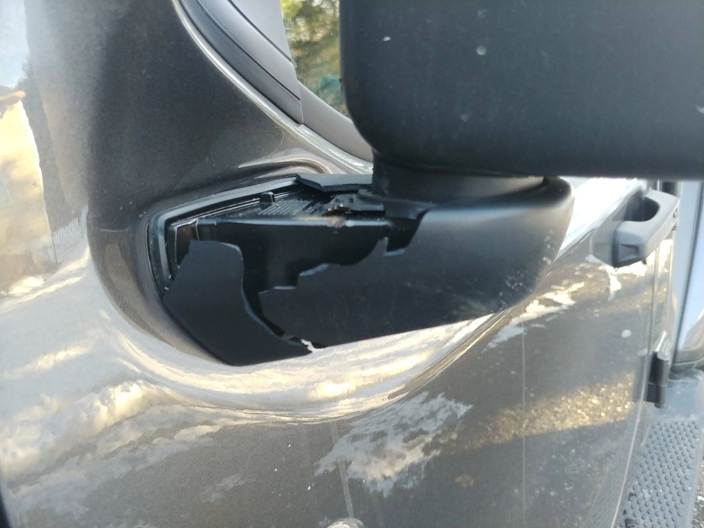 Jeep Wrangler JL Need Help Identifying a 2018 Wrangler Part 0119221514