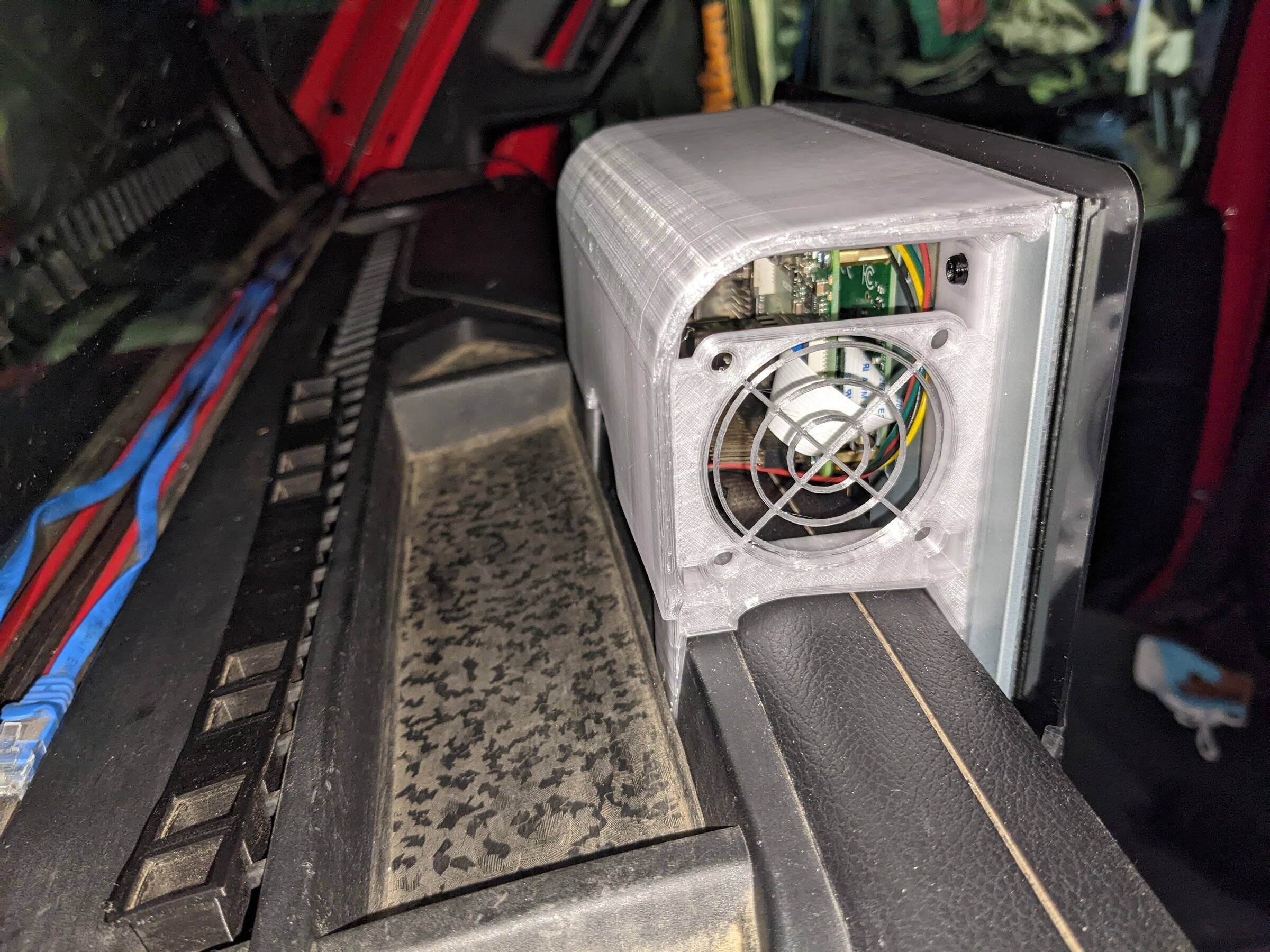 Jeep Wrangler JL JEEP HACKING CAN-C / CAN-IHS / UDS ! (Reverse Engineering) PXL_20220120_163209643