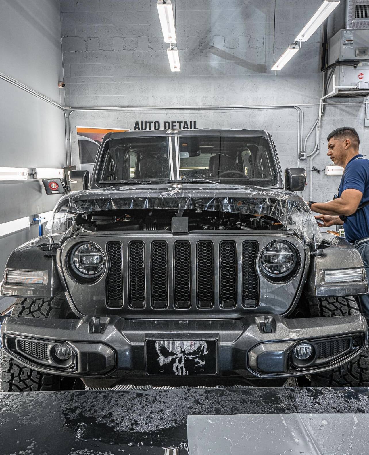 Jeep Wrangler JL Stealth Xpel on Firecracker Red? 74B0FA70-AC91-4F81-84B5-73E70CE4D22B