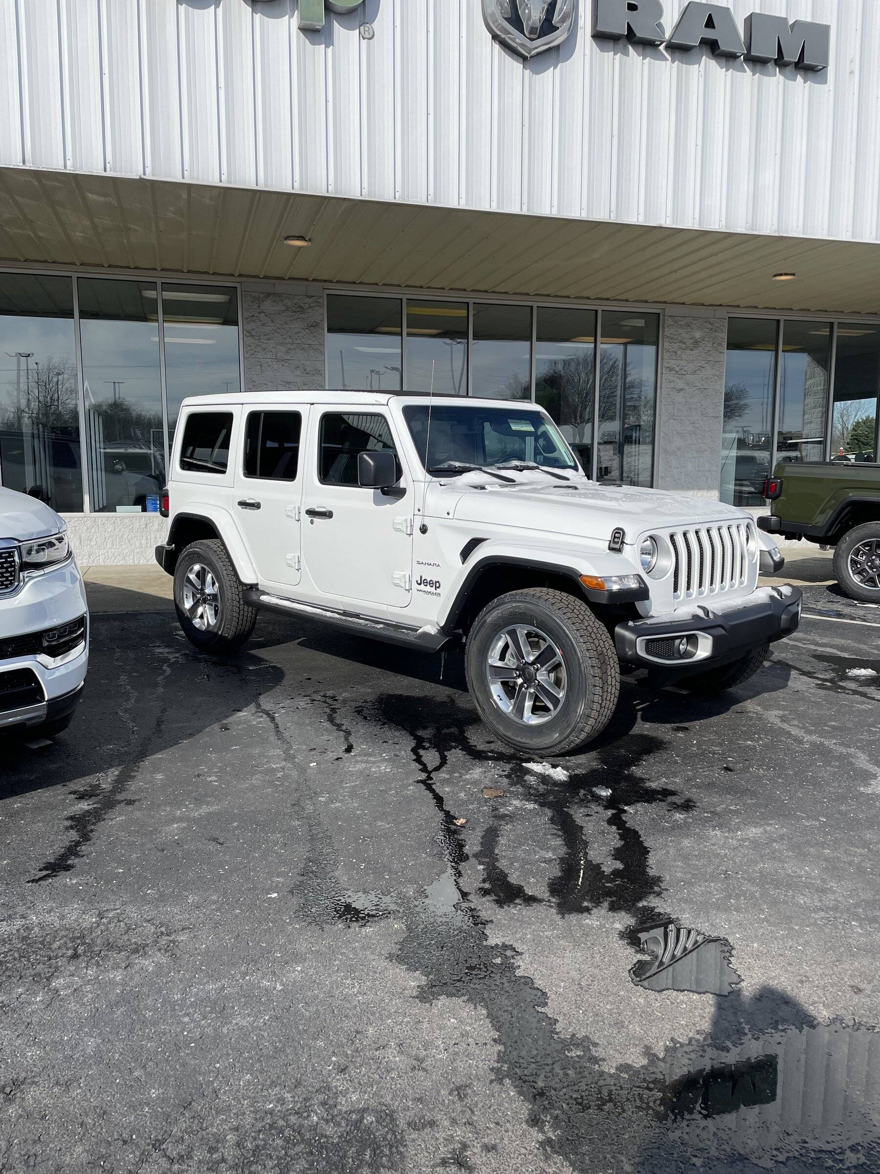 Jeep Wrangler JL 22 wrangler order date, vin and actual deliveries. B0119D81-B197-41E1-AA33-7667209F3EAF