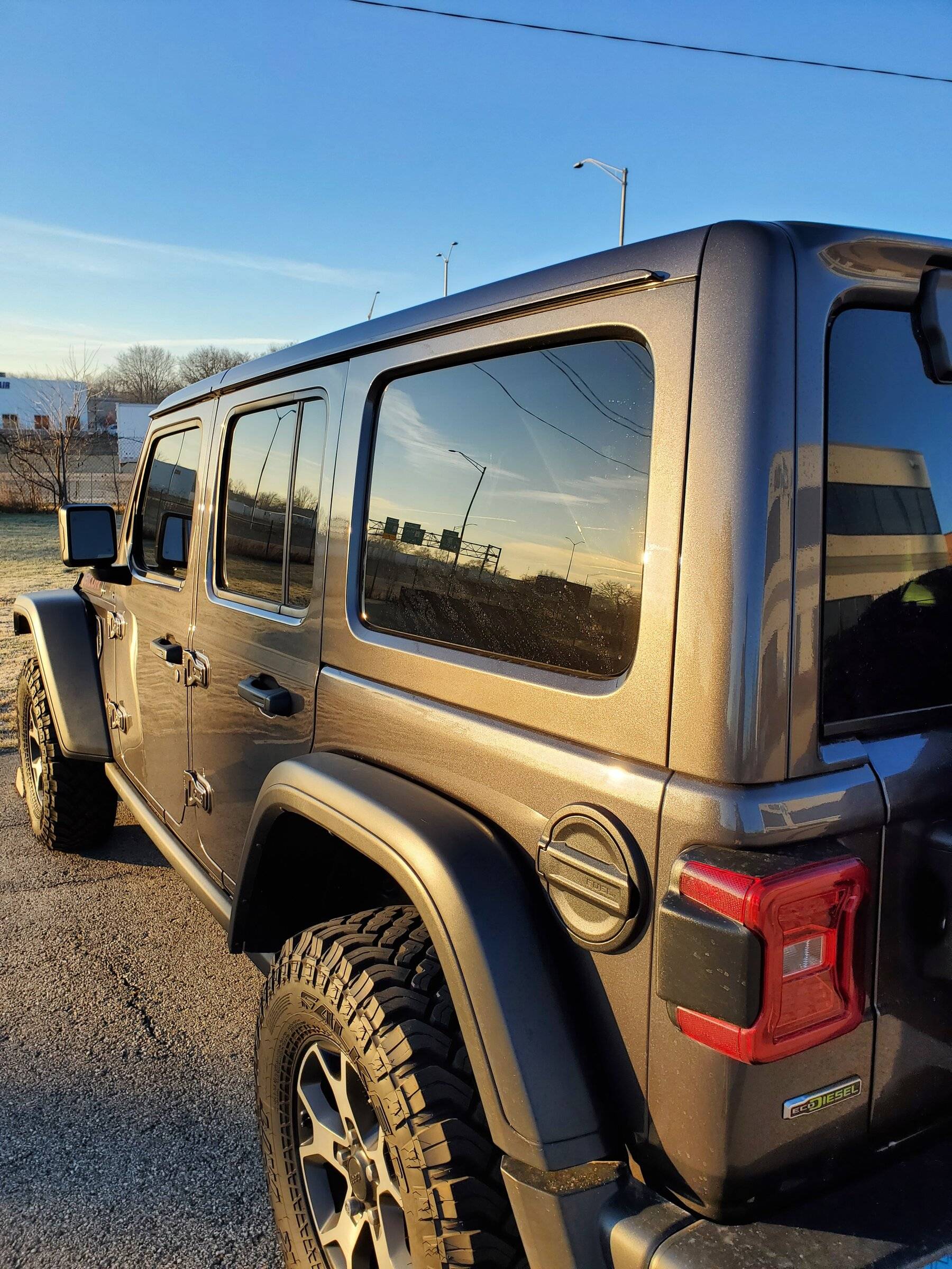 Jeep Wrangler JL Stealth Xpel on Firecracker Red? 20201210_075512