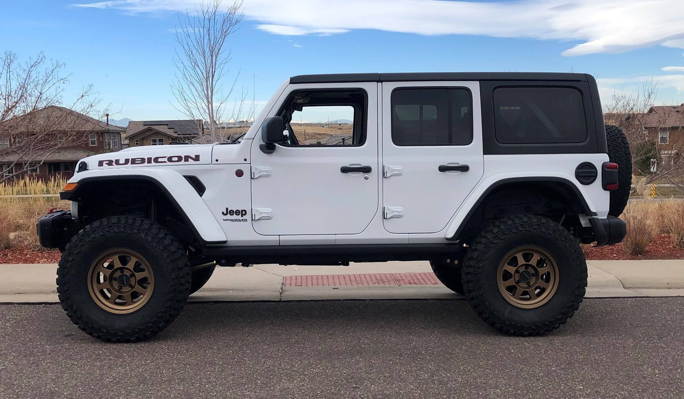 Jeep Wrangler JL JL Rubicon on Method Wheels...let's see em! Photo Nov 18, 13 38 59
