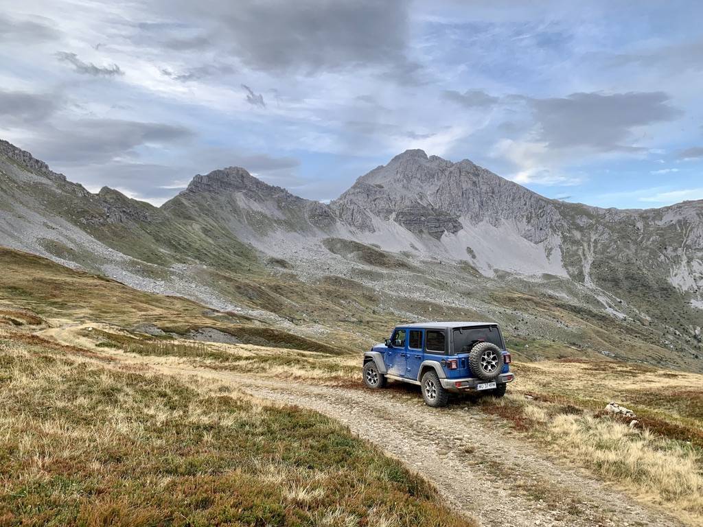 Jeep Wrangler JL Off roading in Europe 1642850197711