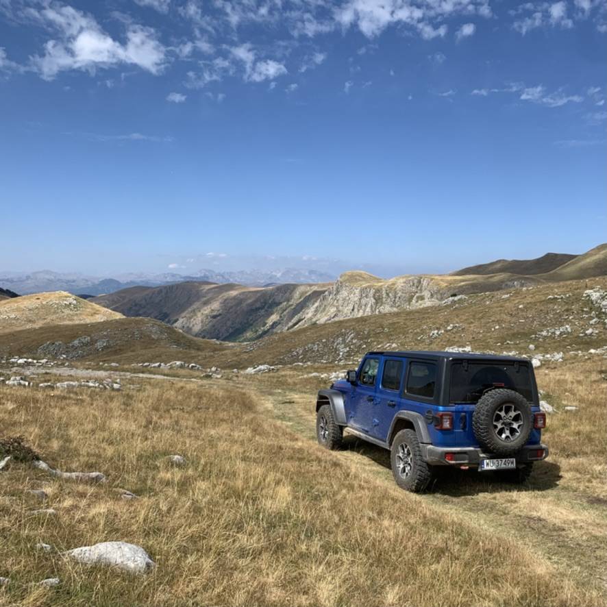 Jeep Wrangler JL Off roading in Europe 1642850302630
