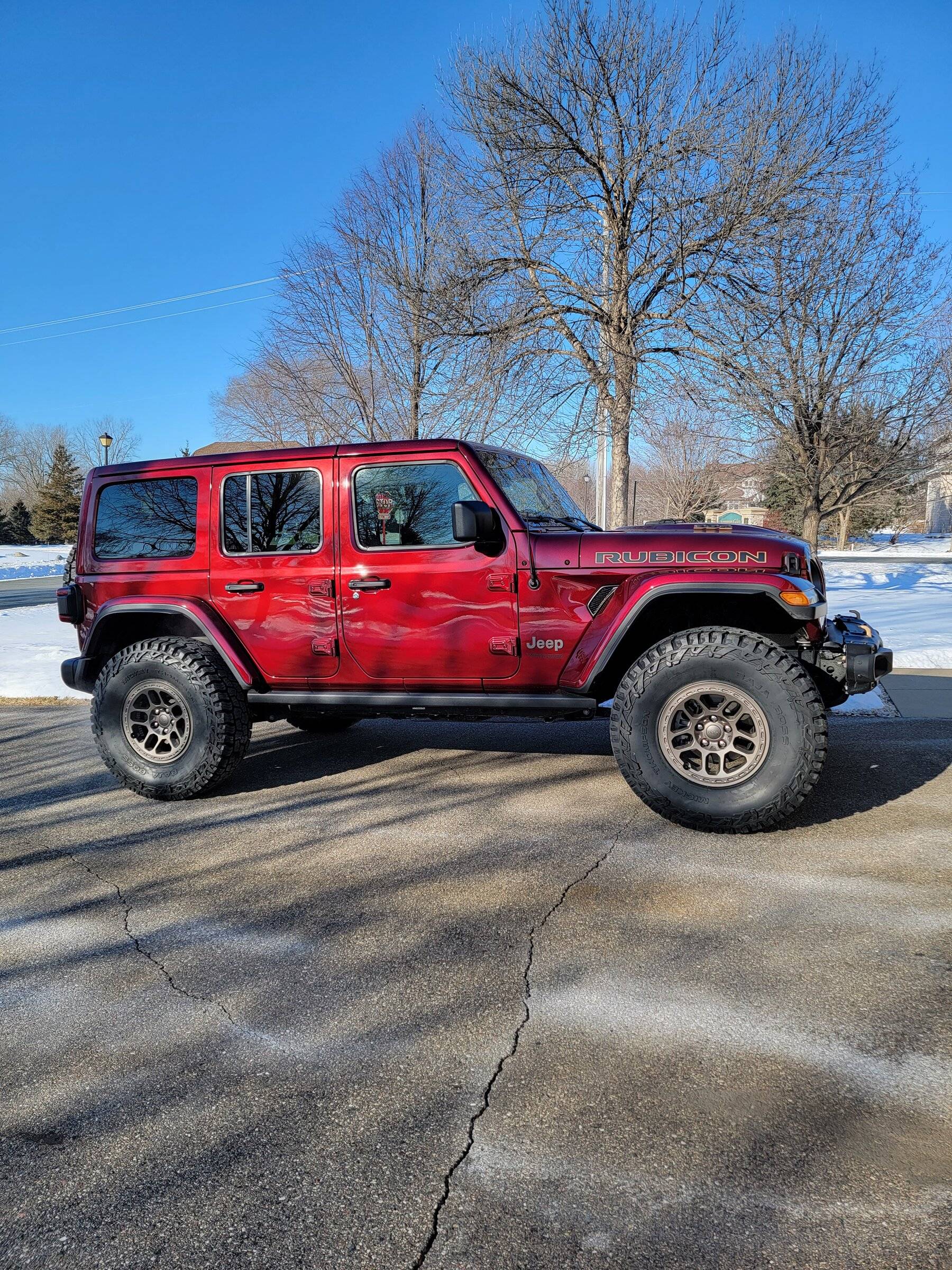 Jeep Wrangler JL v6 or 392 help me pick 20220120_141908