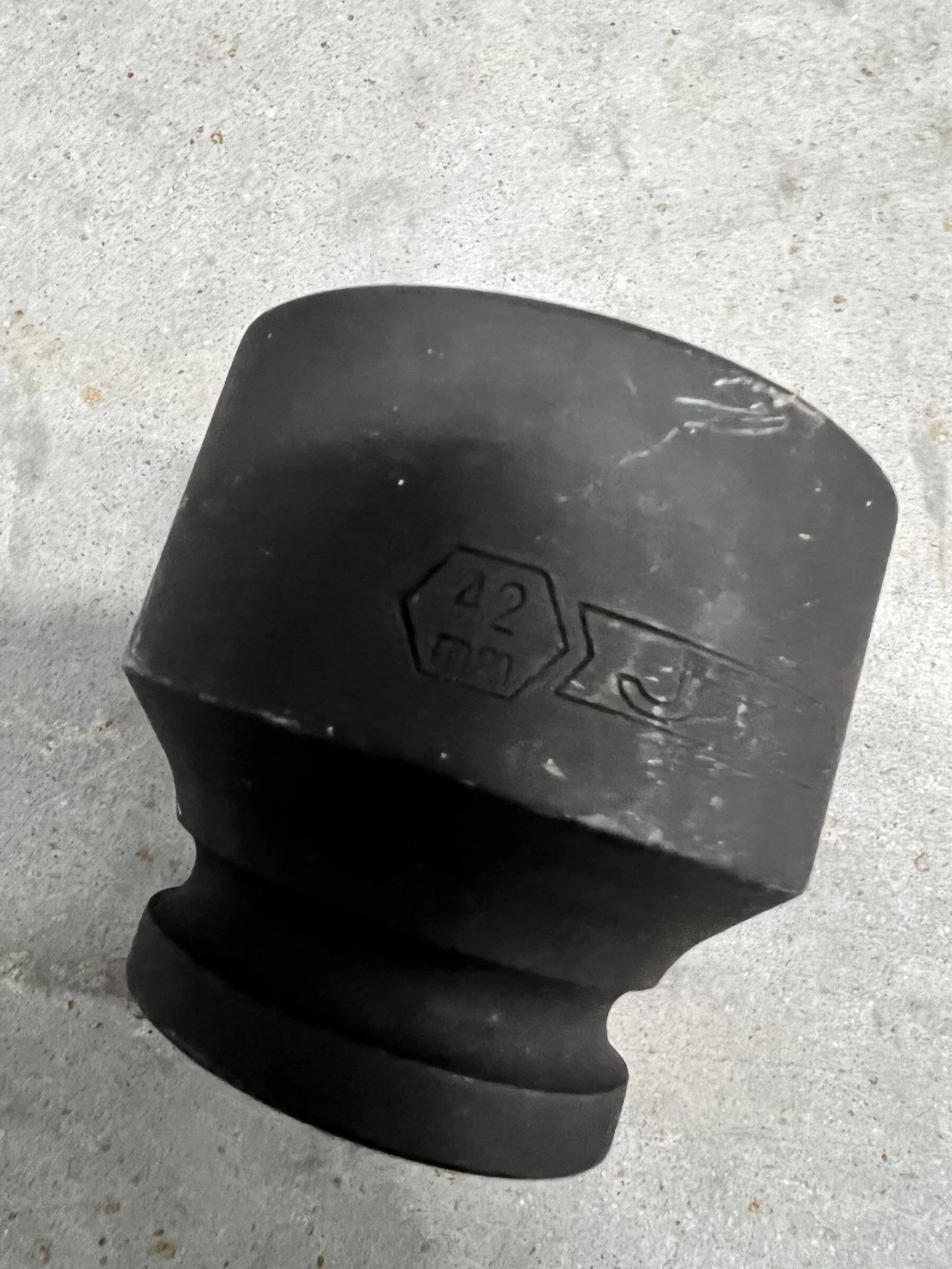 Jeep Wrangler JL Socket 42 mm and adapter 4834EE3D-3A82-4A1C-B952-E581B5C7334A