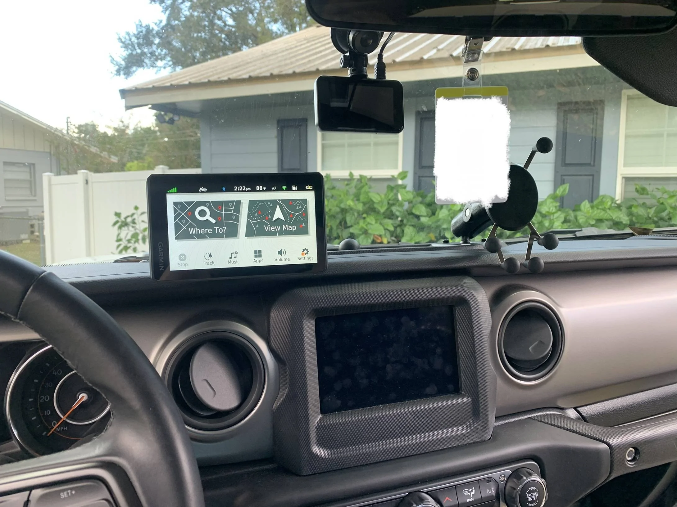 Jeep Wrangler JL Cell phone mount recommendations 7DB8271E-4BC3-48B5-B52A-733AC9316434