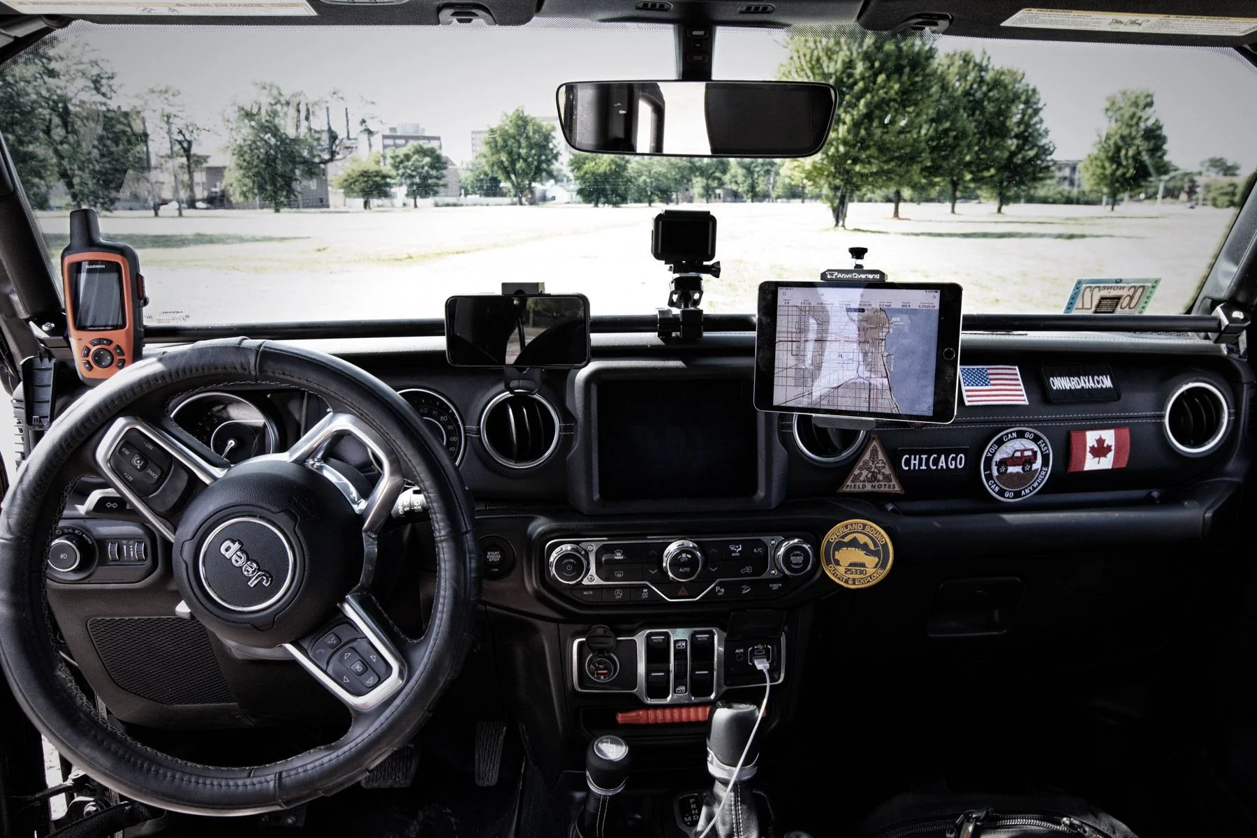 Jeep Wrangler JL Cell phone mount recommendations 106211037_10223320430742010_4485135479293439132_o
