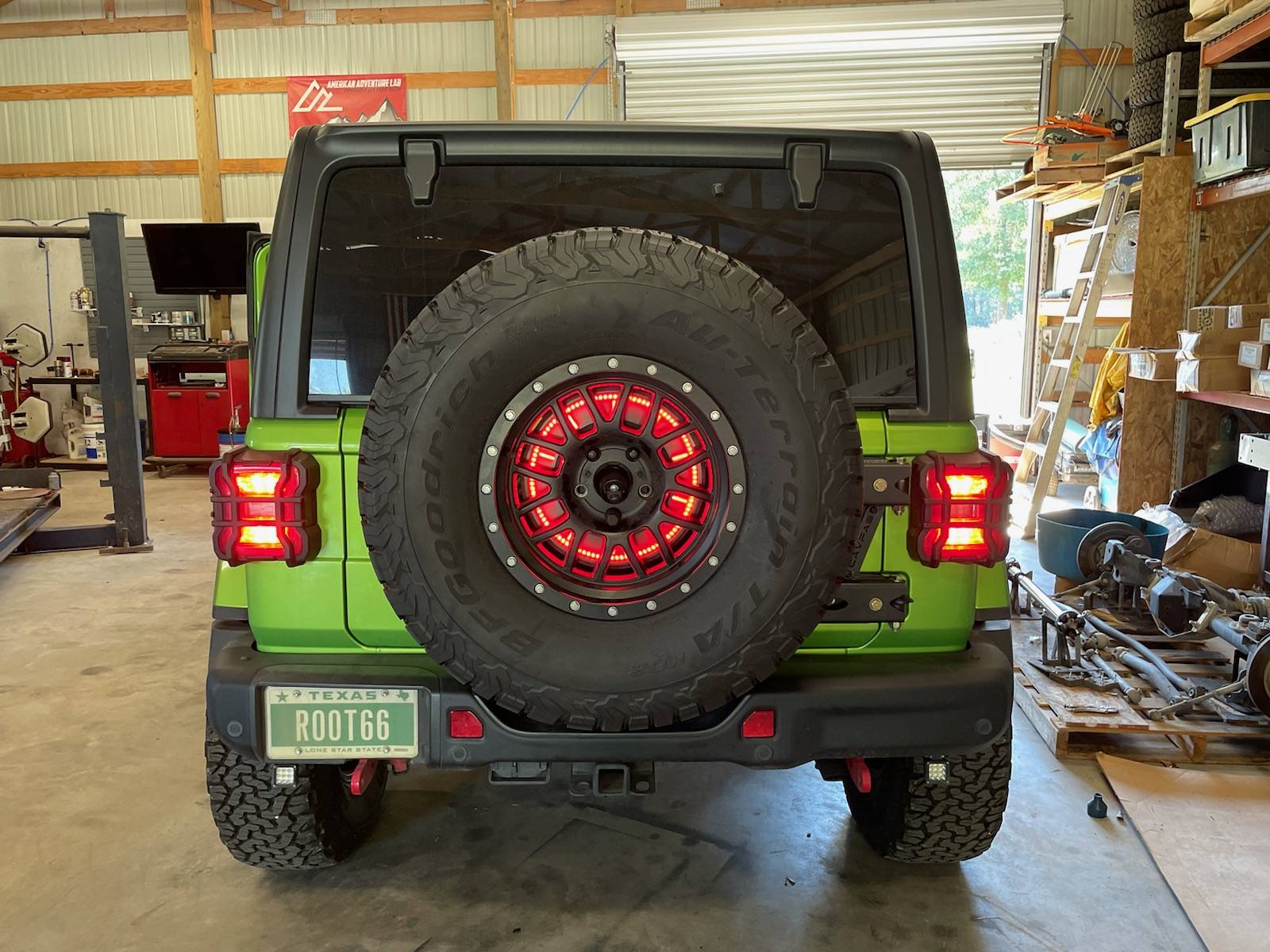 Jeep Wrangler JL Tailgate Reinforcement needed @ 90 pounds? 9042410651853367759