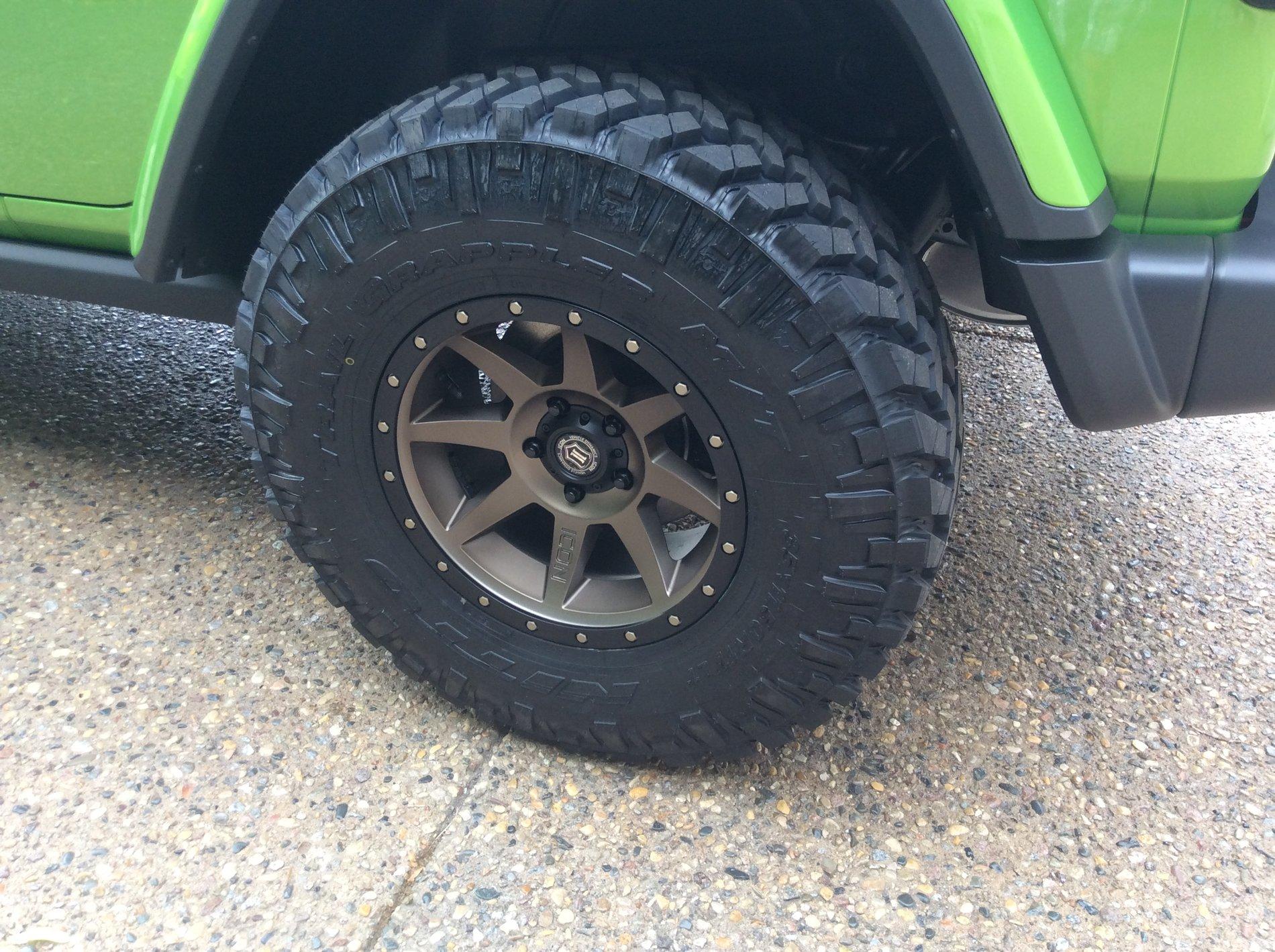 Jeep Wrangler JL Bronze Wheels on JL? 751B6714-6F7E-4098-A0D8-4B592267A52C