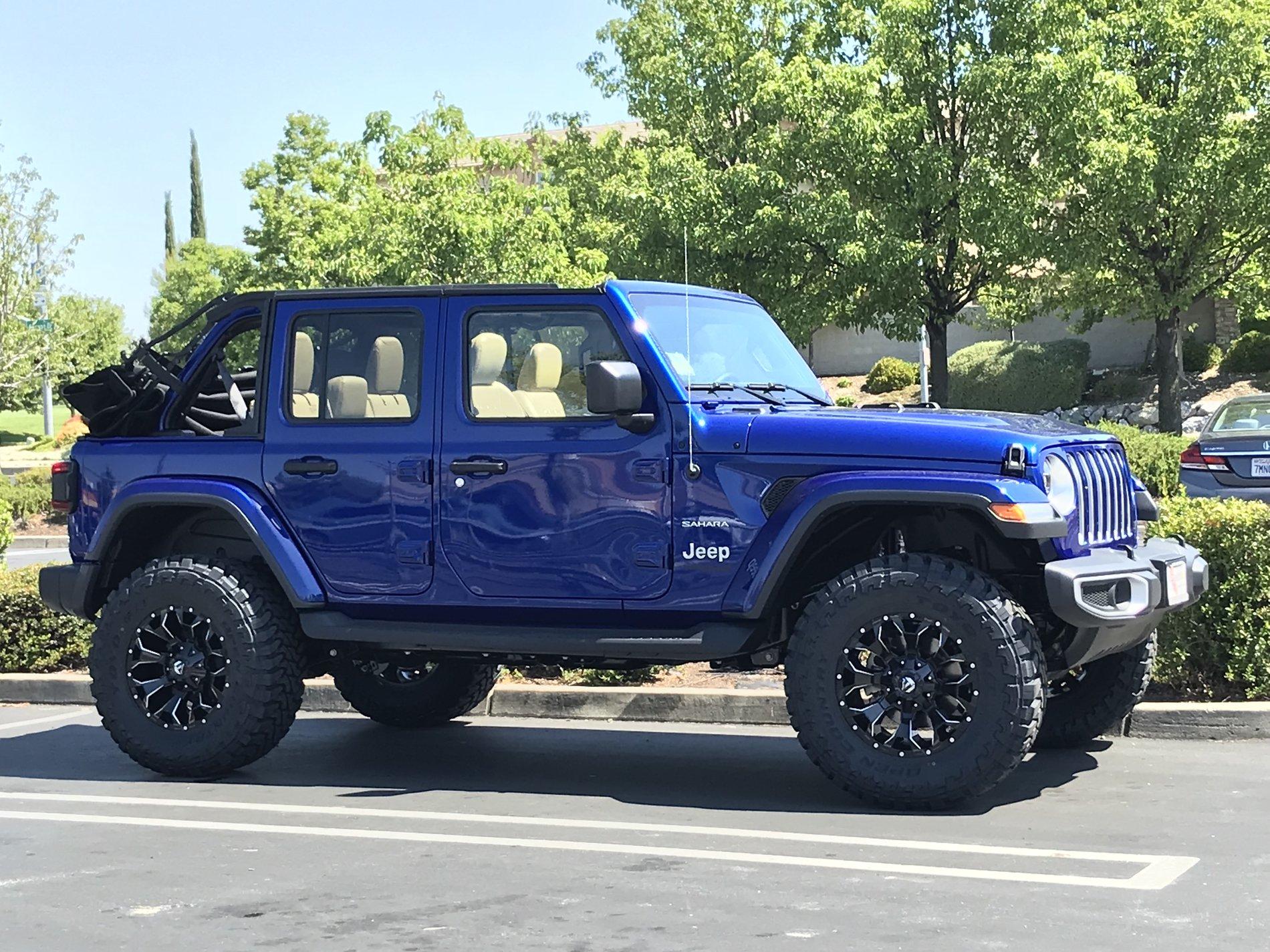 Jeep Wrangler JL Need Help Identifying tire size. 9F5FC28B-C3C8-497F-9E77-6935BD3A34AD