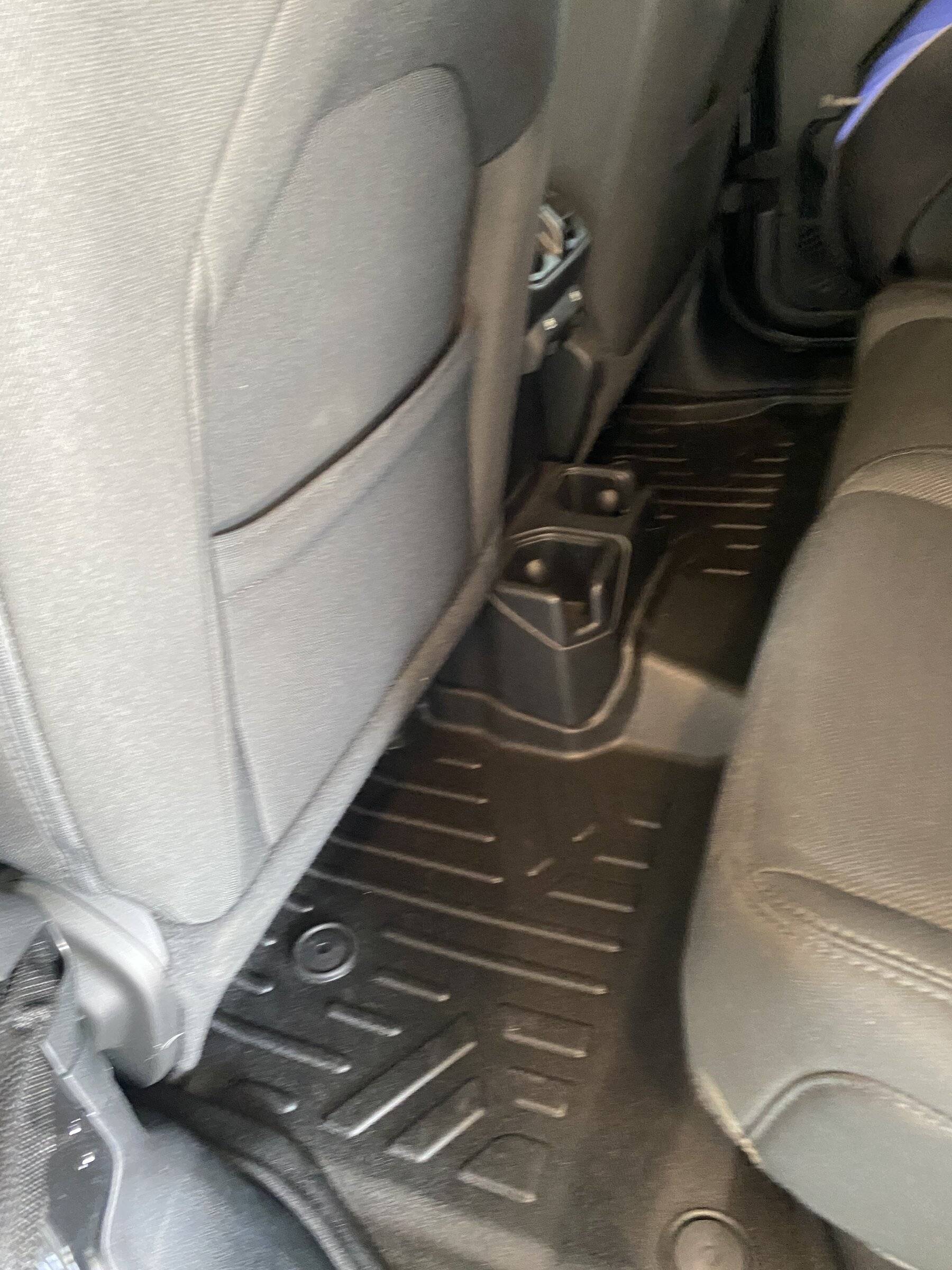 Jeep Wrangler JL REGRETS...DID NOT PURCHASE ALL WEATHER MOPAR MATS for 2022 JL...HELP 8E437CF4-95B1-41AC-A97E-F6BCD4BDB534