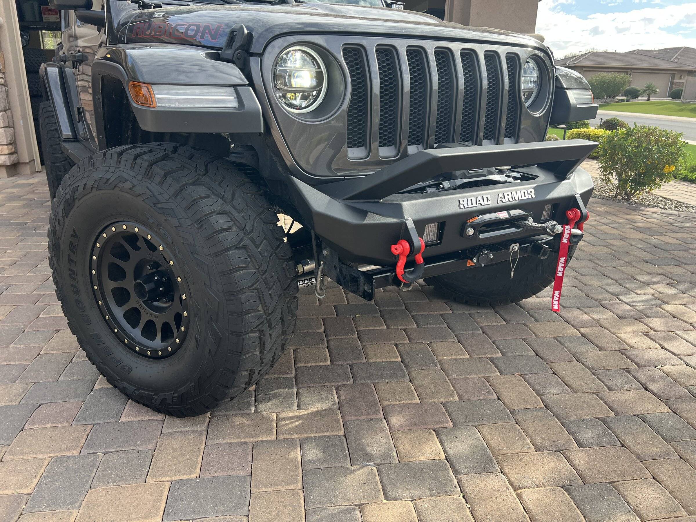 Jeep Wrangler JL Tacky Logos on Accessories IMG_4260