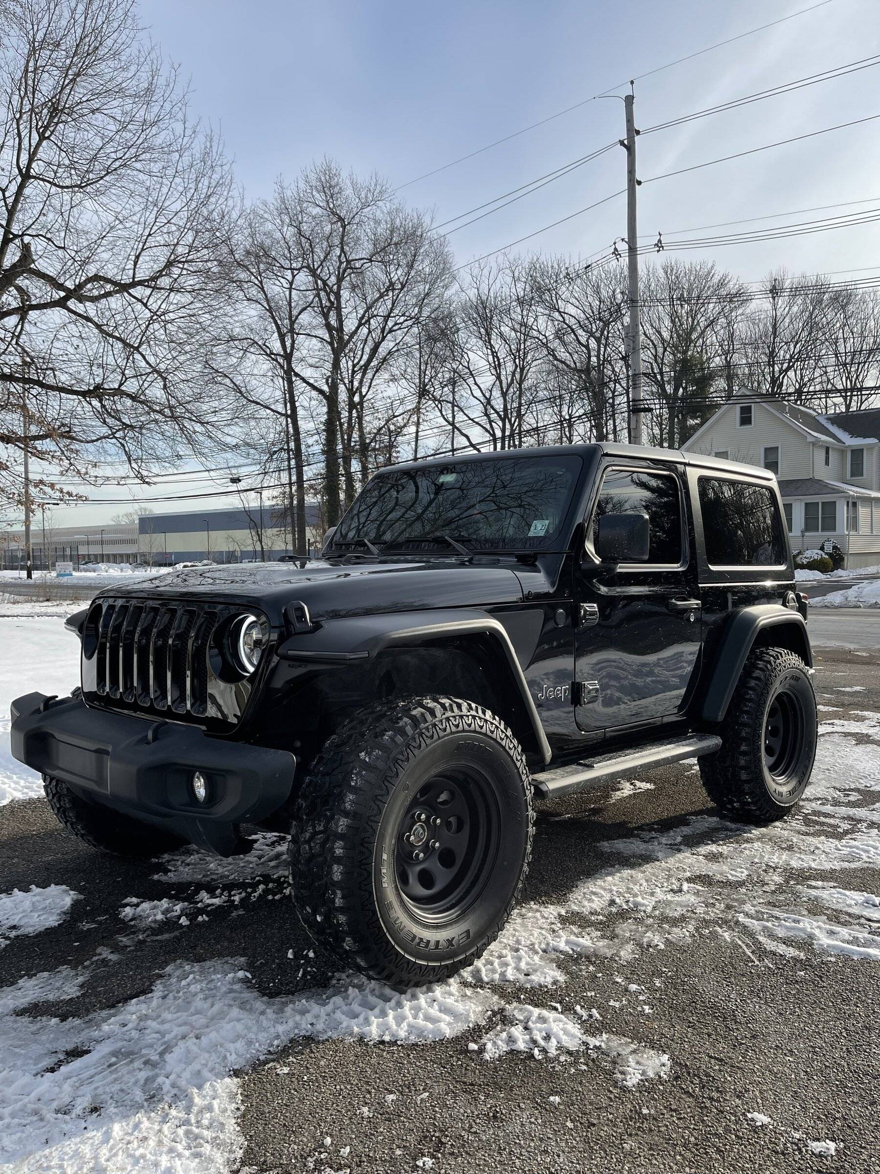 Jeep Wrangler JL Rugged Ridge MaxTerrain vs Bushwacker Hyperform 84788174-101C-476C-B5B6-852647192846