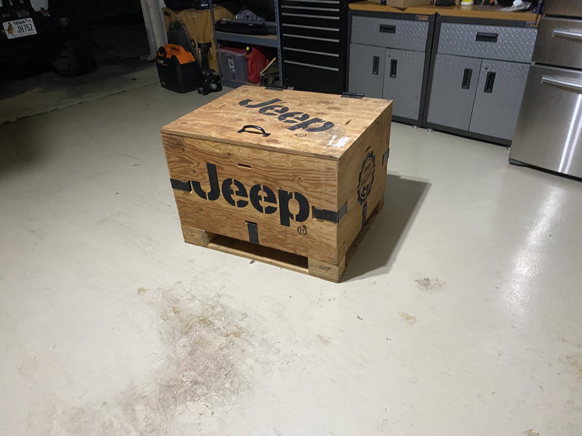 Jeep Wrangler JL Gone - Mopar Lift Crate Converted into Storage 285EAA94-E15E-4FED-94DA-20BBDF2CC052