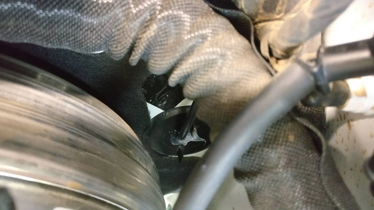 Jeep Wrangler JL Just Another White Rubicon GMRS Install 3