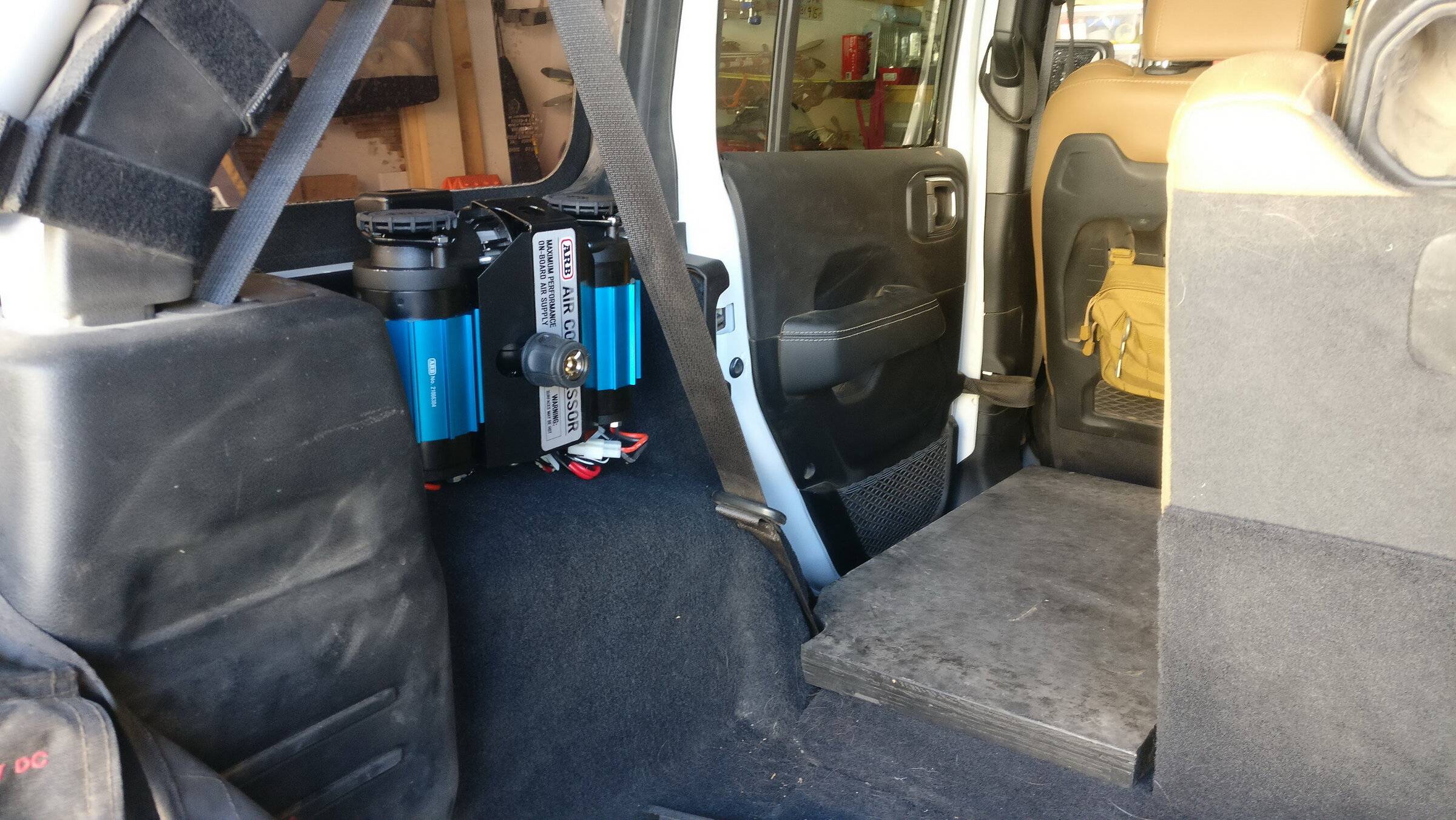 Jeep Wrangler JL Just Another White Rubicon ARB Compressor Mounted