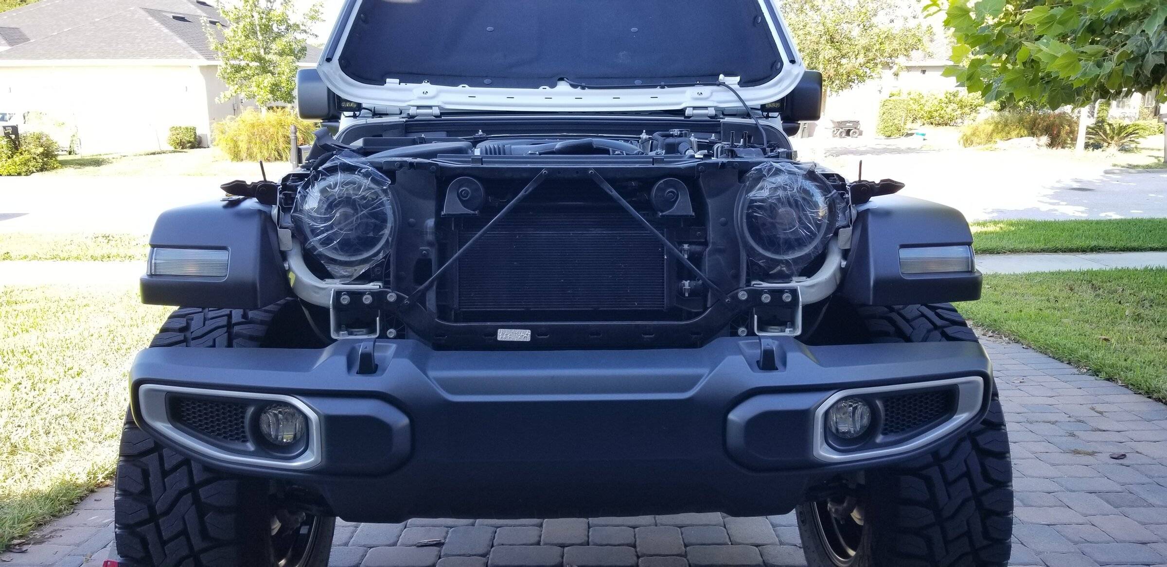 Jeep Wrangler JL $485 Oracle OCULUS BI-LED HEADLIGHTS & taillights bundle 20190925_093133