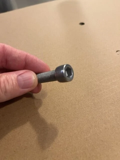 Jeep Wrangler JL Fuel Beadlock Bolt Size IMG_8313