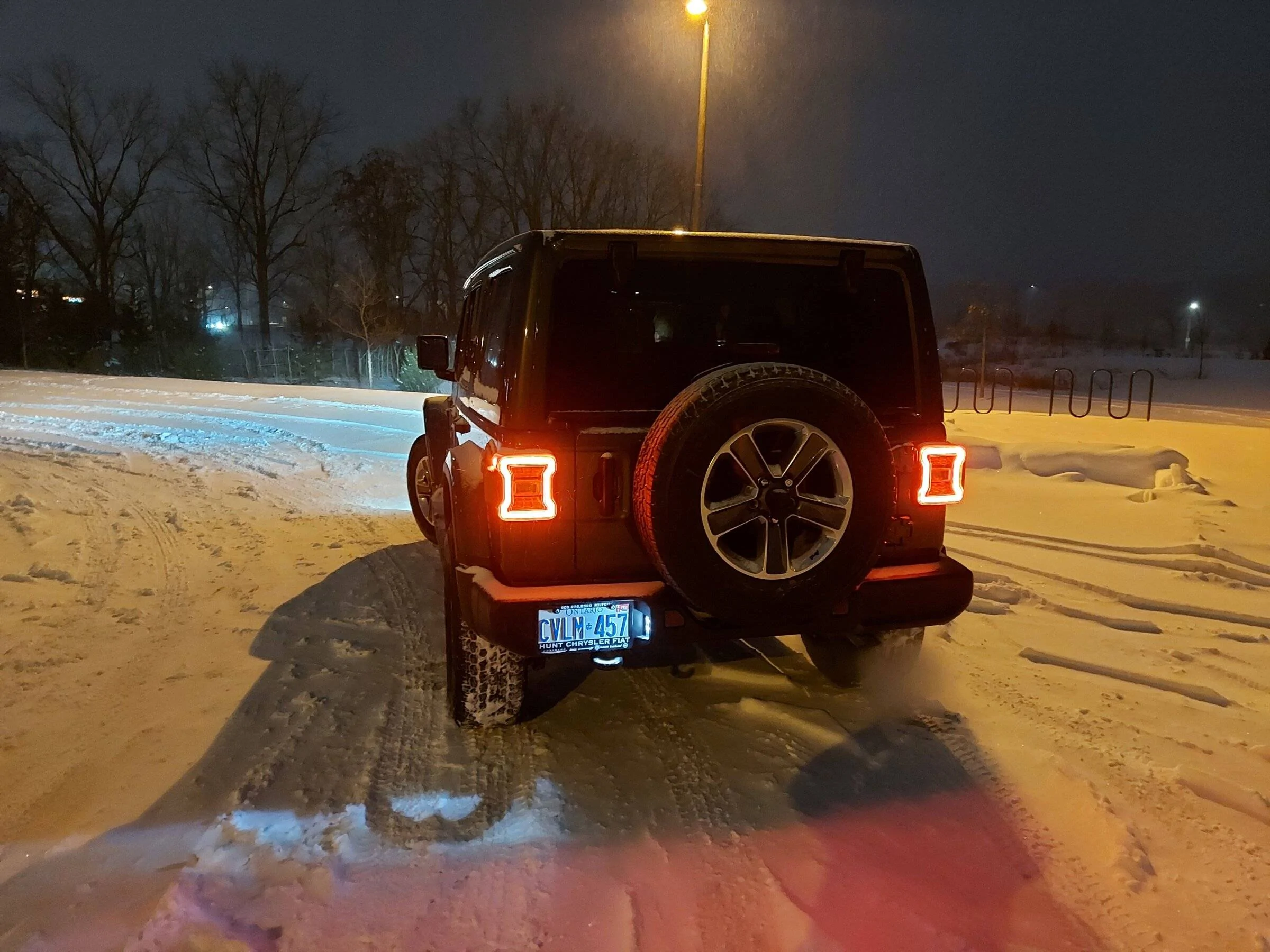 Jeep Wrangler JL Jeeps in Snow 20220203_180852