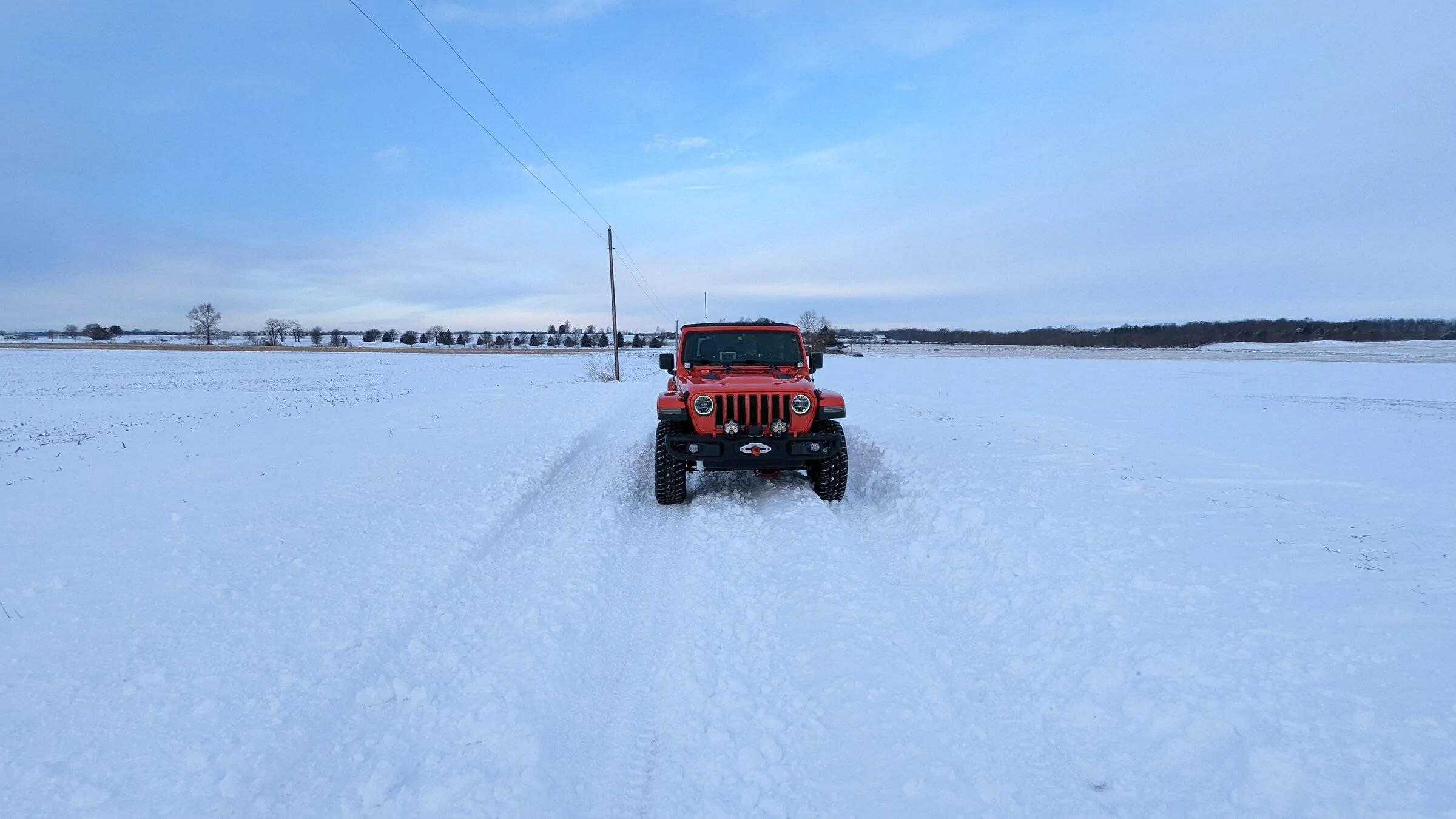 Jeep Wrangler JL Jeeps in Snow PXL_20220204_134548191
