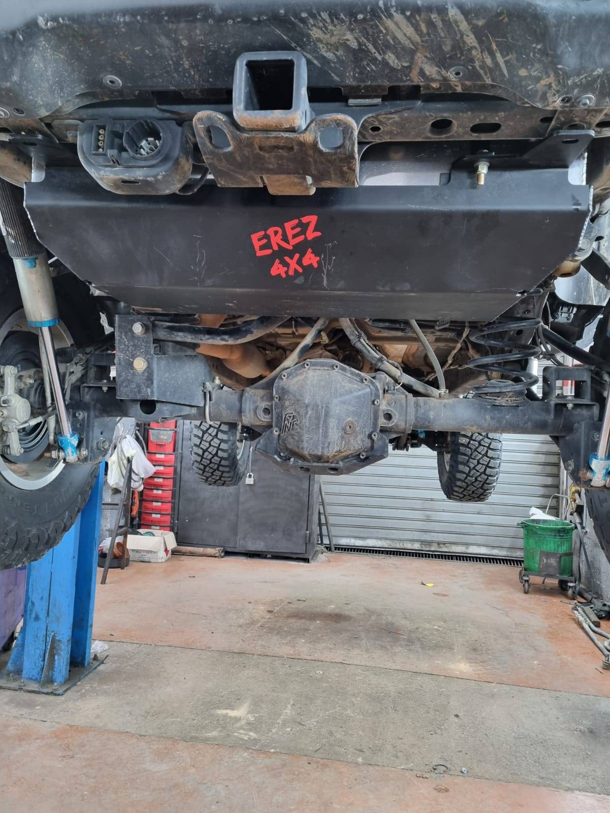 Jeep Wrangler JL Rear Fuel Tank installed 10