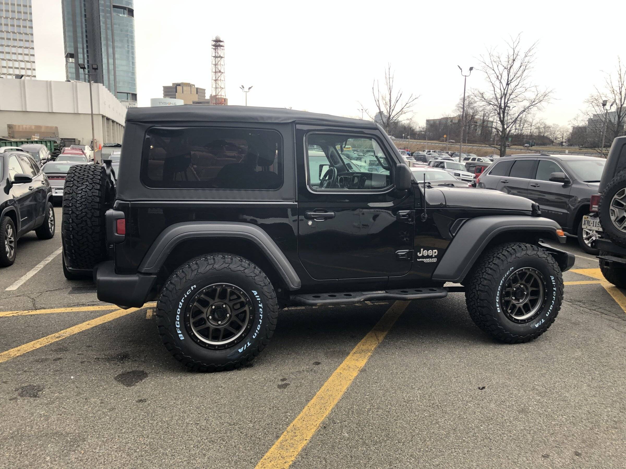 Jeep Wrangler JL Help! Choosing between two wheel sizes 2C8B597B-AB5B-4ECE-AB50-2AF44F7F3ACC