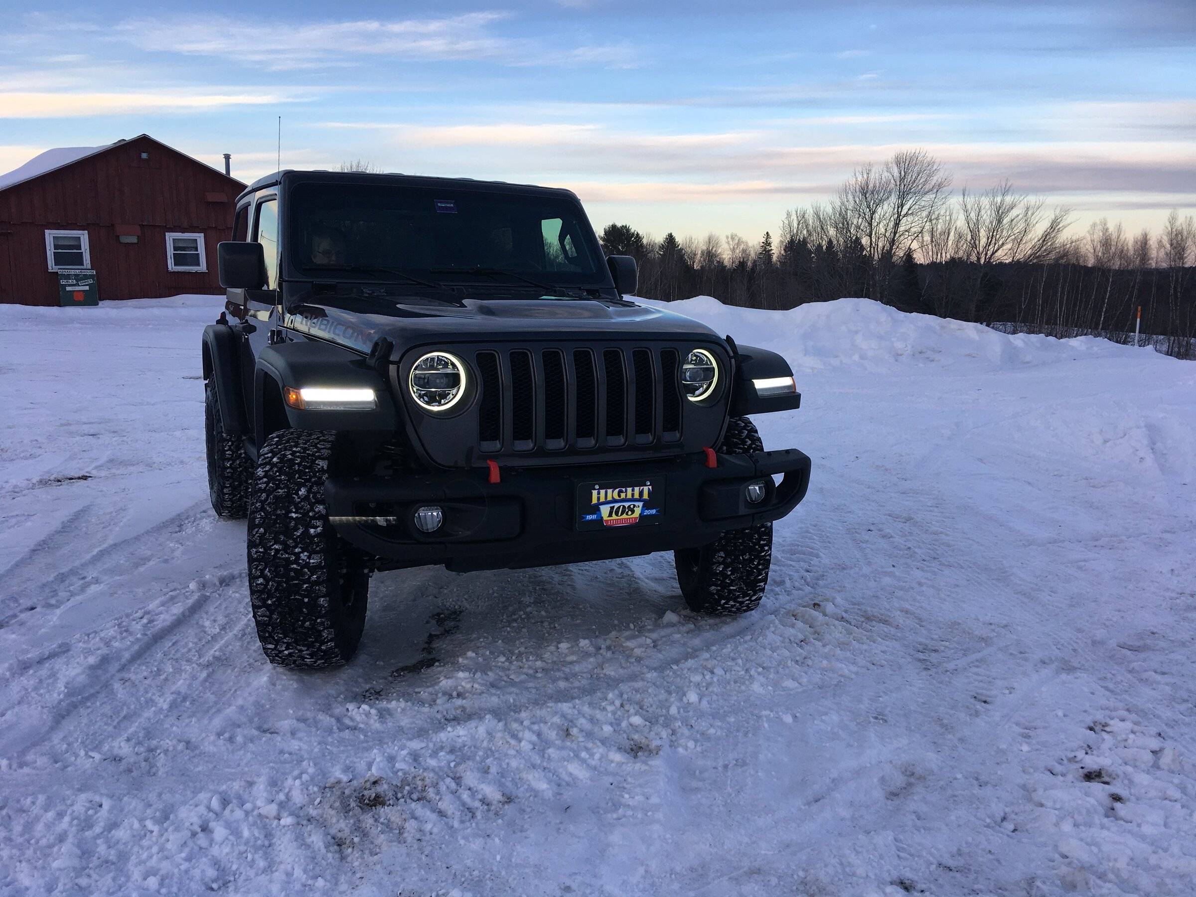 Jeep Wrangler JL Jeeps in Snow EEBB247C-320E-437E-A725-5F7A15478DBC
