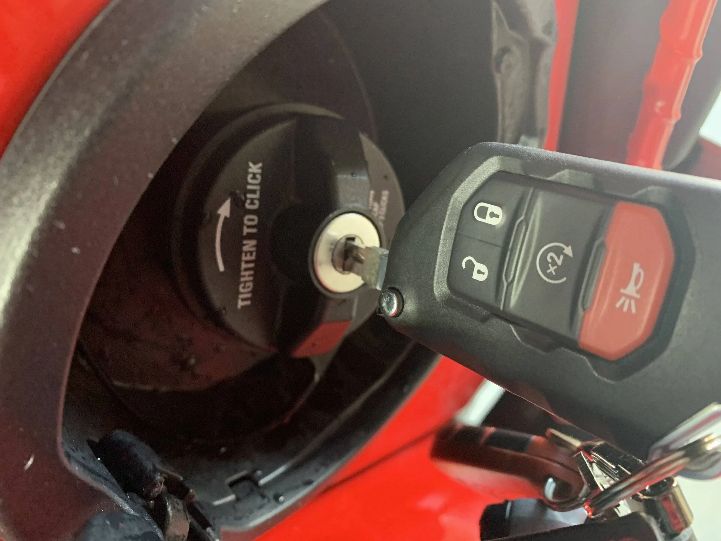 Jeep Wrangler JL Keying Camping Accessory Locks Same as Jeep Key Pattern 6C9E5866-6490-409D-B0E4-9DD7CBF7248F