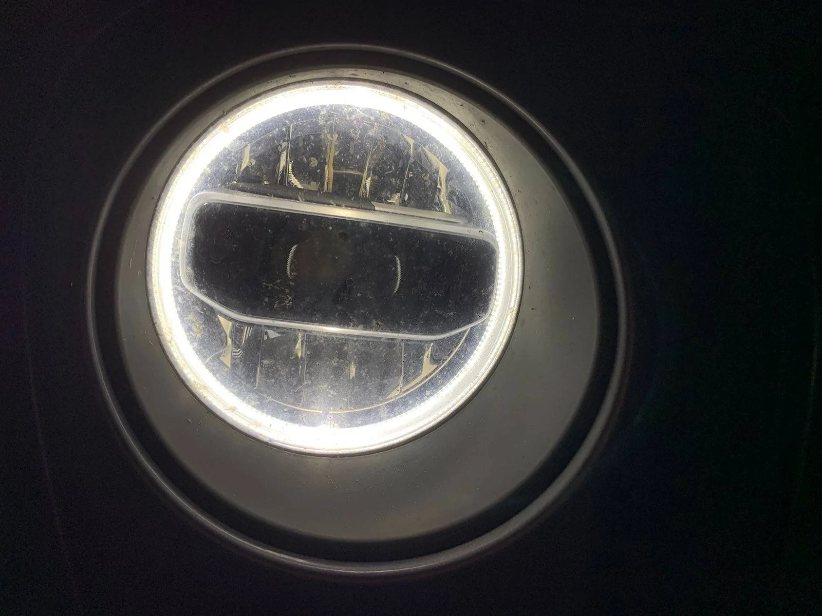 Jeep Wrangler JL Disabling lights while running signal-2022-02-08-205134_001