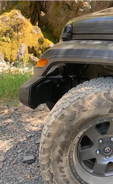 Jeep Wrangler JL How do I take this piece off? bumper