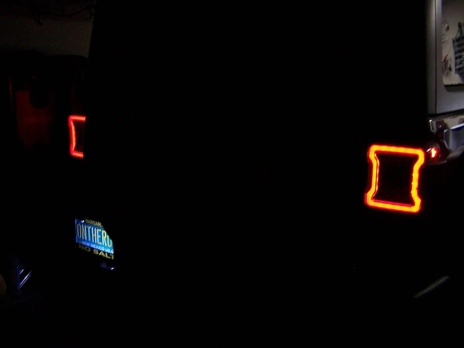 Jeep Wrangler JL Aftermarket LED Tail Lights 100_4101