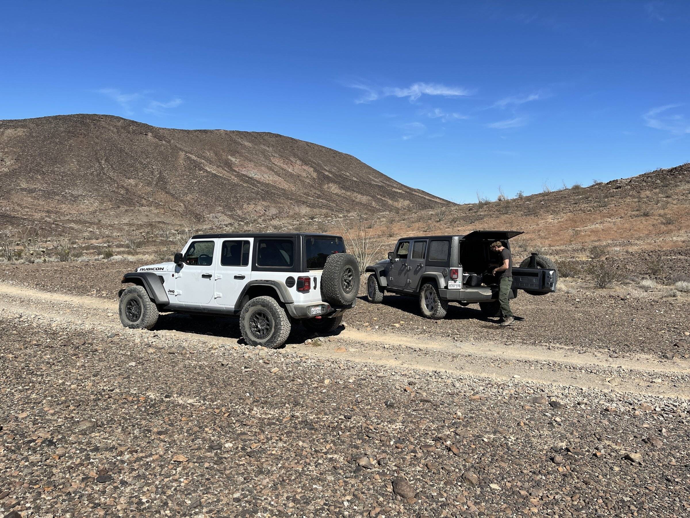 Jeep Wrangler JL Went wheelin with a buddy C4EC8DDC-B6D8-4380-B5F5-EB07456D3AA0