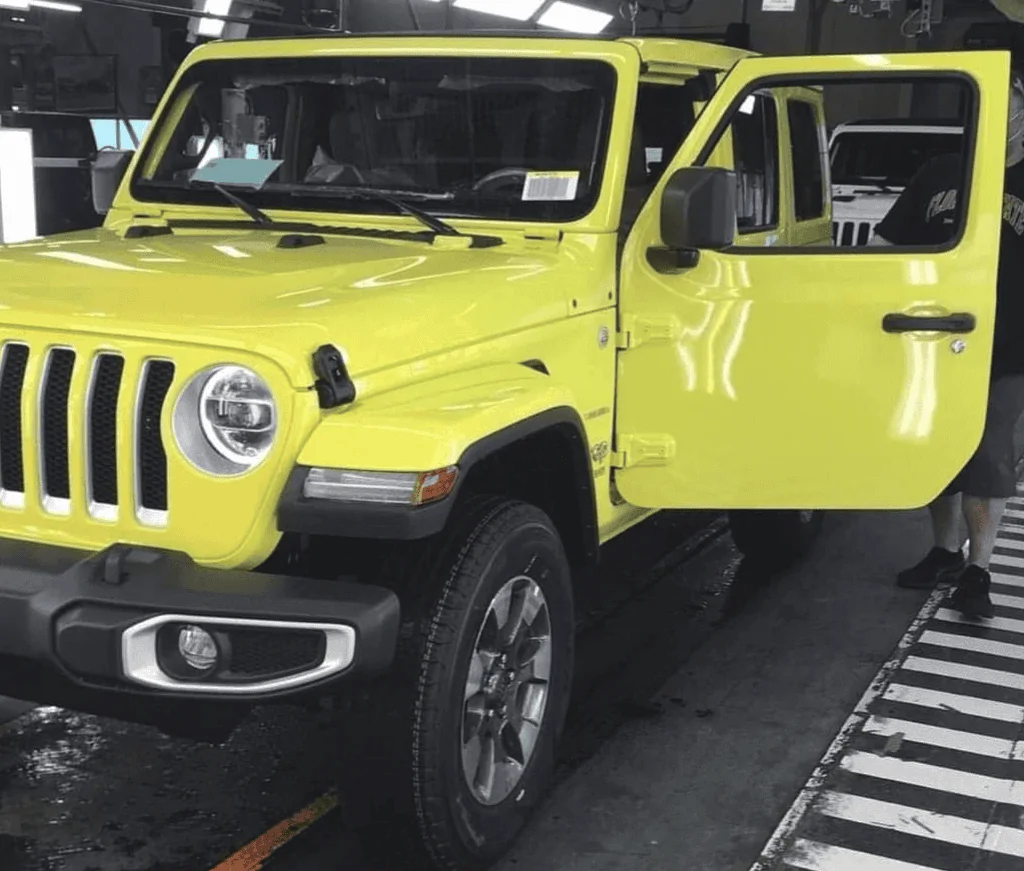 Jeep Wrangler JL Is High Velocity Yellow ...... 1644930564903