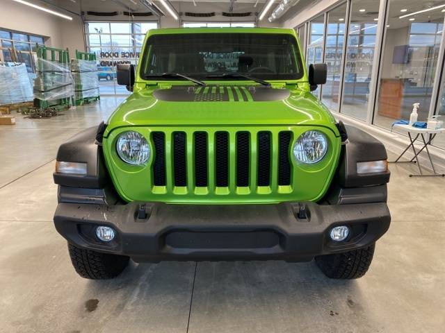 Jeep Wrangler JL Show your grille 02