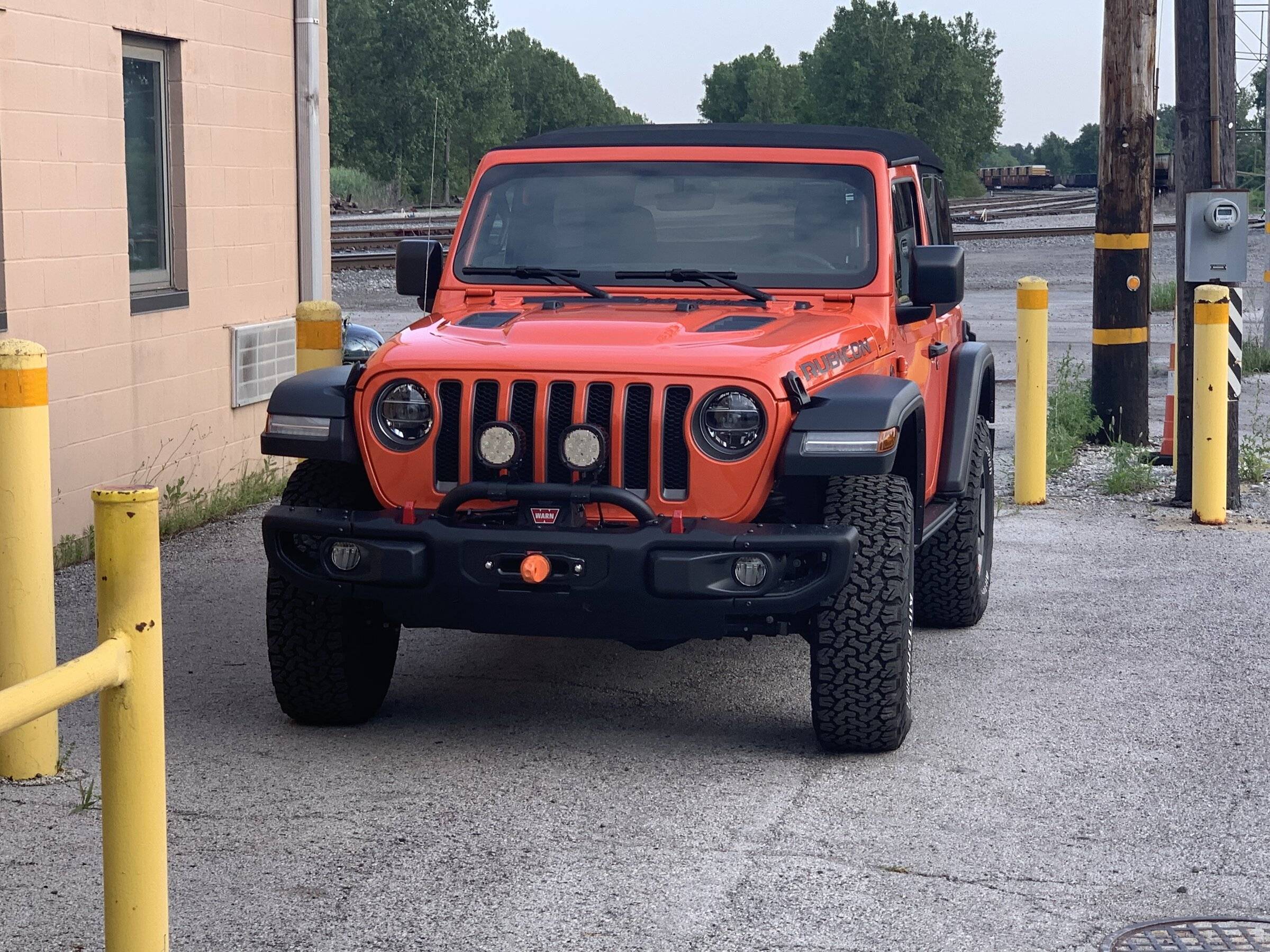 Jeep Wrangler JL Show your grille D053C100-484D-4533-AEDD-5B6BF14FC916