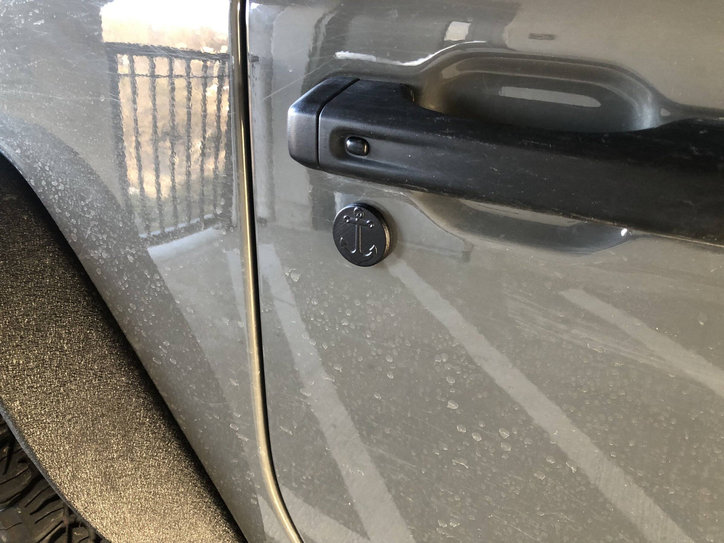 Jeep Wrangler JL ? Threedom Custom Design Key Lock Caps? 56ED28E9-6427-49CF-A851-073C0D537E91