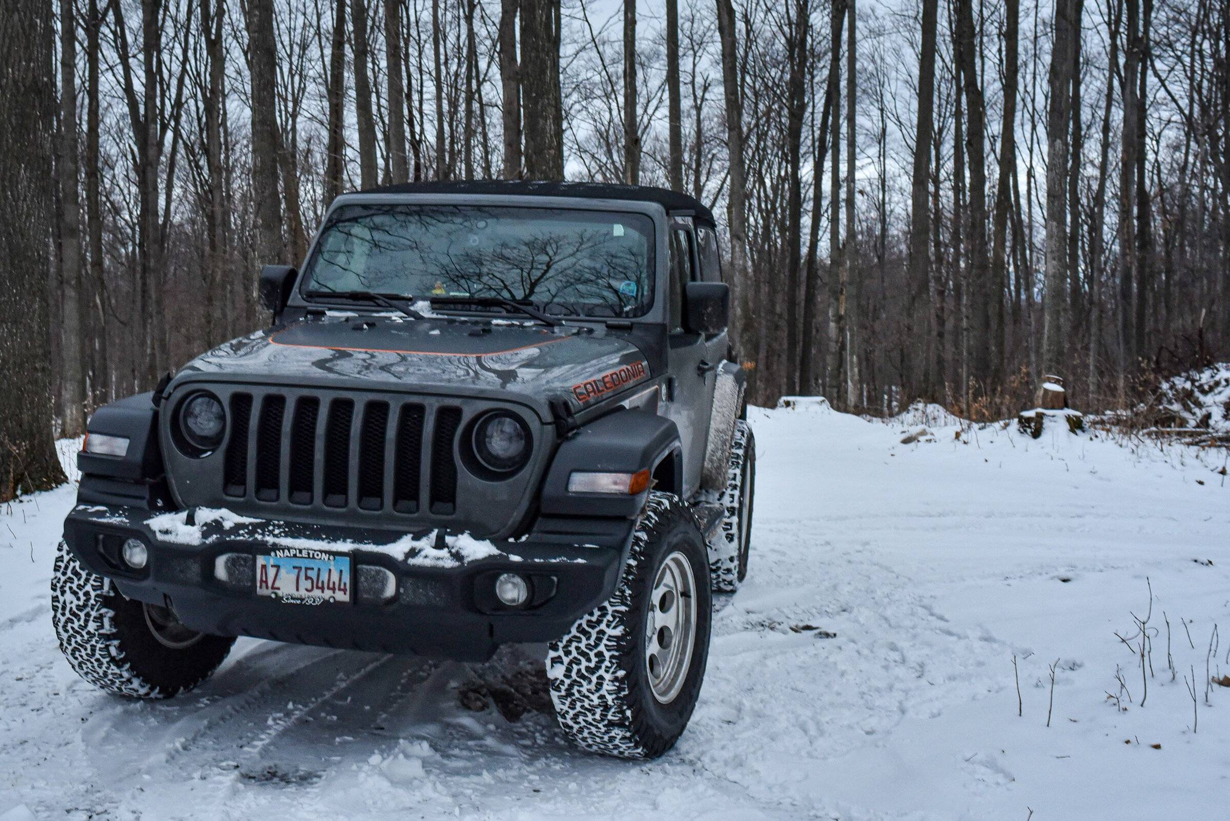 Jeep Wrangler JL Converting back and forth between a soft top and hard top 5206BF37-4946-43C3-84D4-F0D1EF5DFD9D