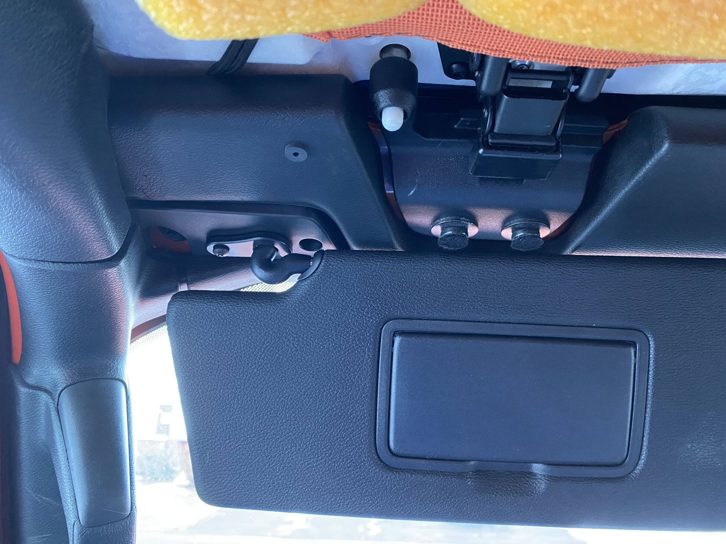 Jeep Wrangler JL Sun Visor Fix 3FE5F3EB-E25E-4709-976D-0E5ECF0CC9CE