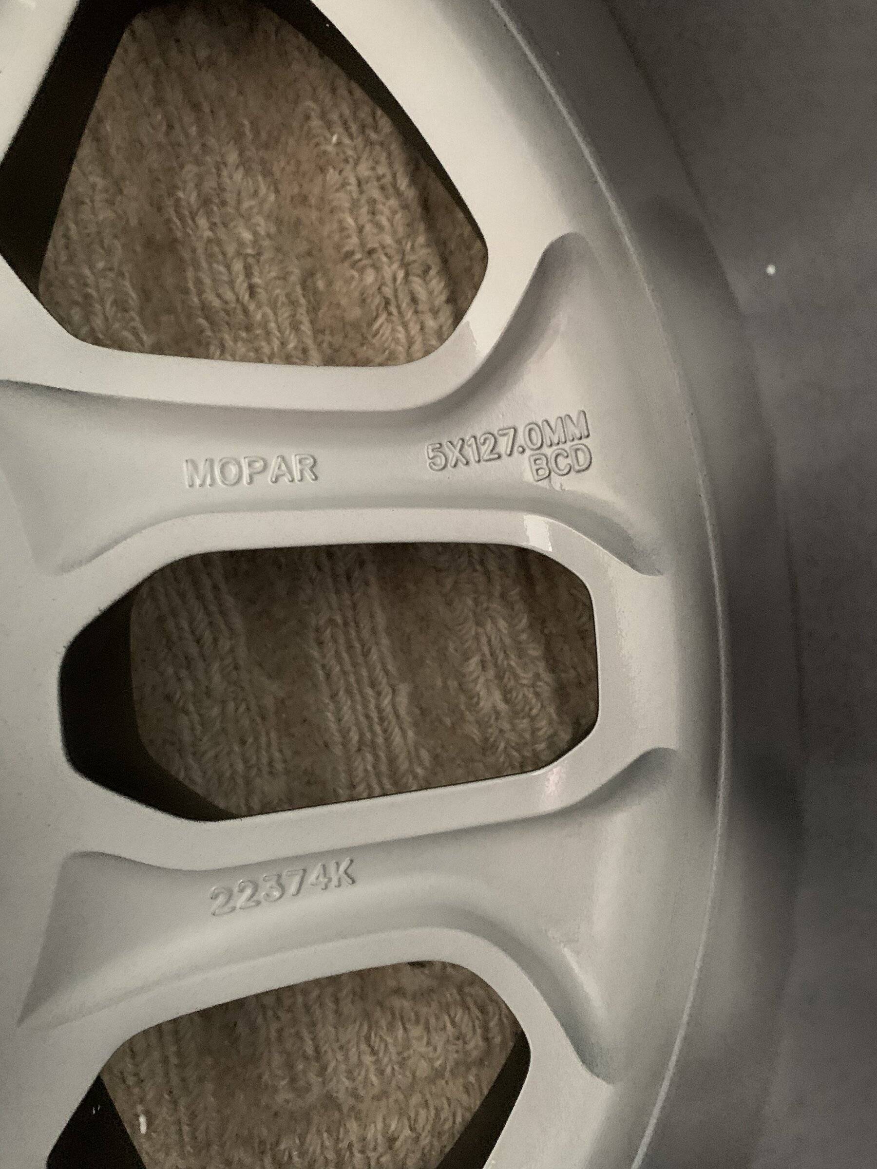 Jeep Wrangler JL Got 392 Wheel Questions? 00293EA4-9183-4B54-92B7-29BBE9B6139F