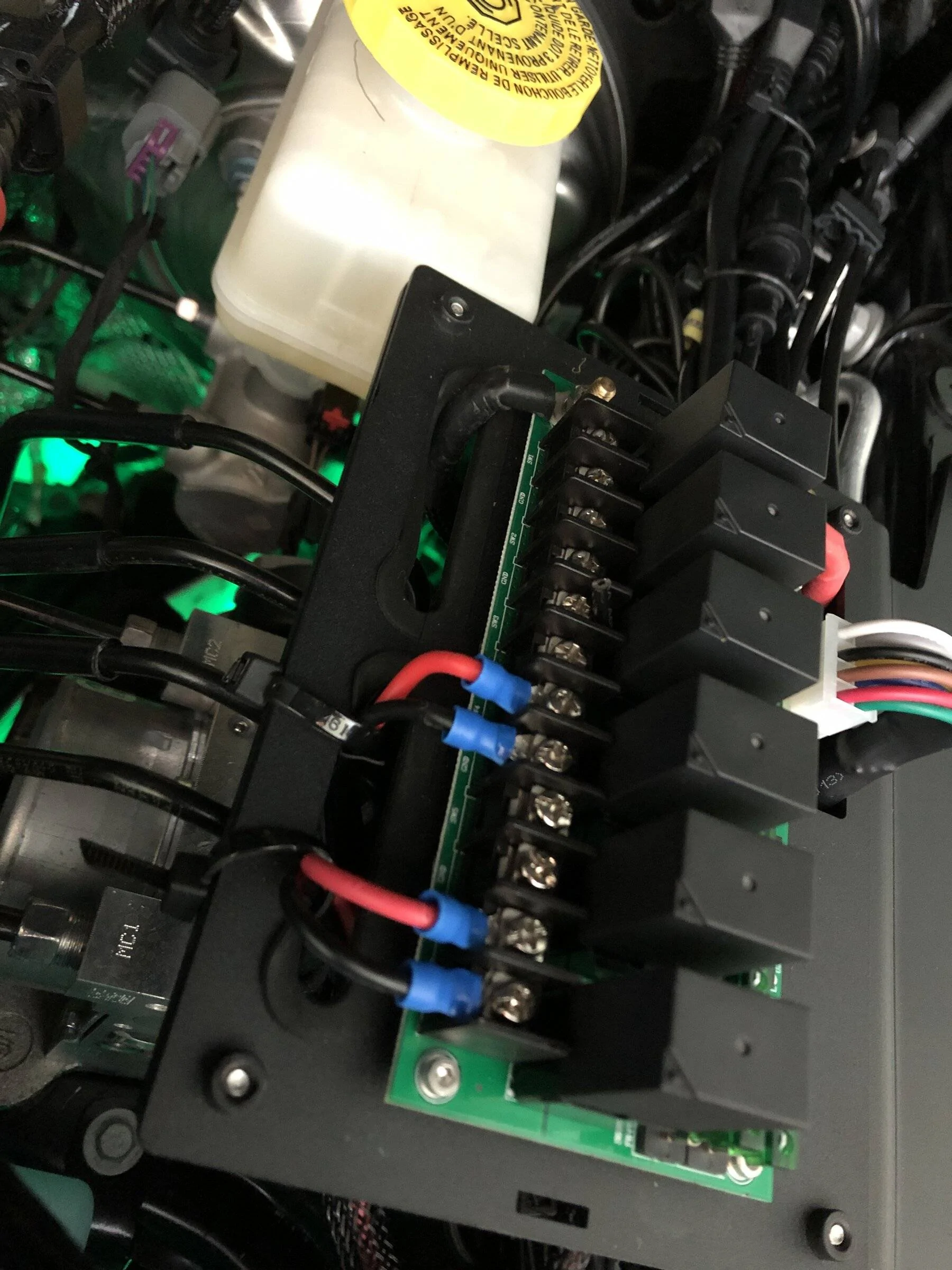 Jeep Wrangler JL Rough Country Multiple Light Controller? HELP! imag