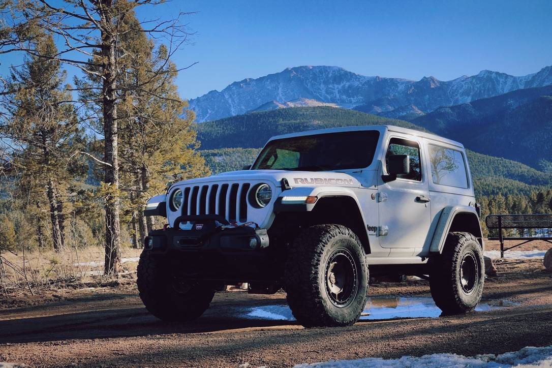 Jeep Wrangler JL White or sting-gray? F648B5FE-E2FA-401B-8148-5508C0D31A36_1_105_c