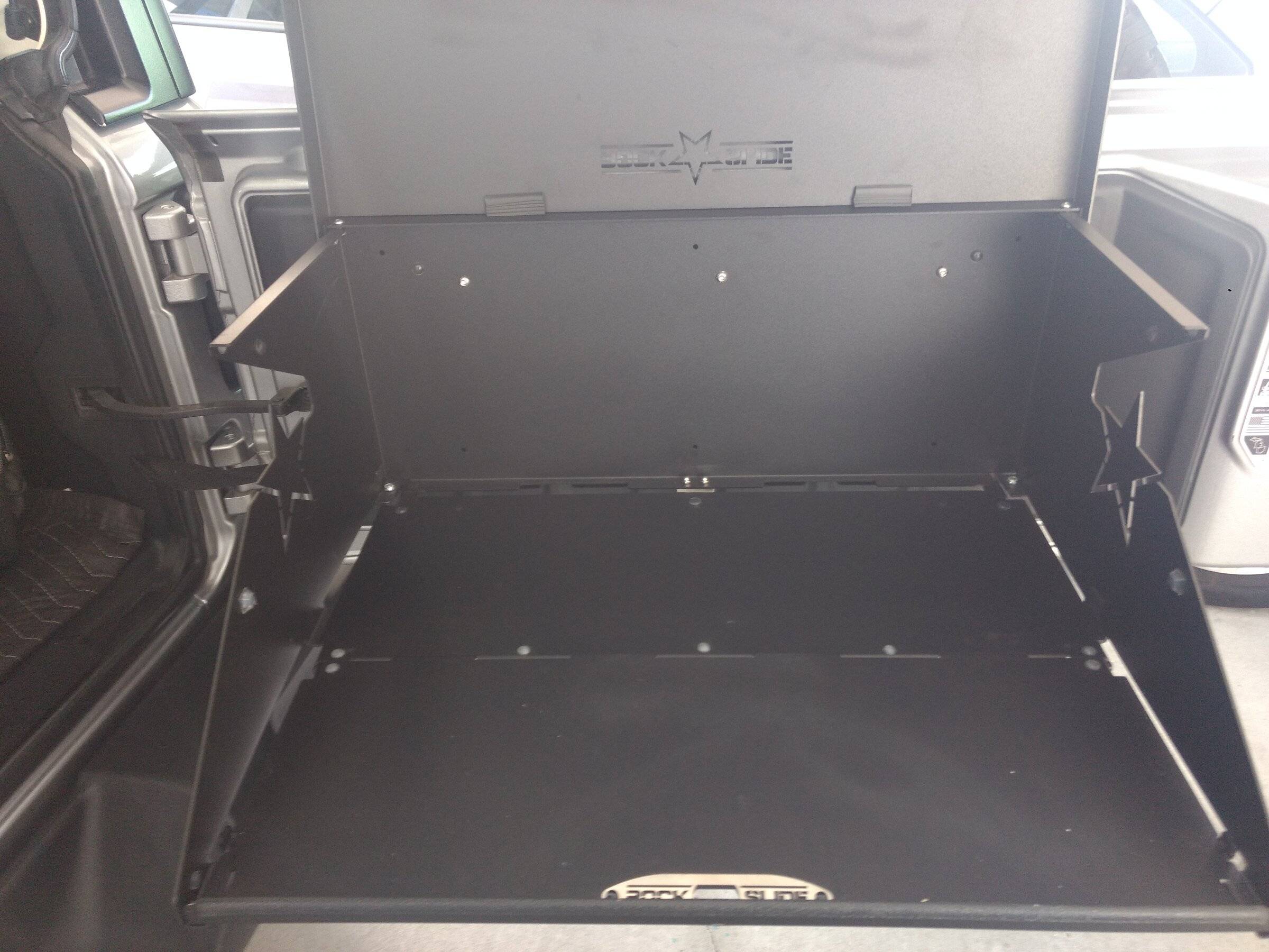 Jeep Wrangler JL Rockslide Engineering tailgate table $150 IMG_20220219_101937919 (1)