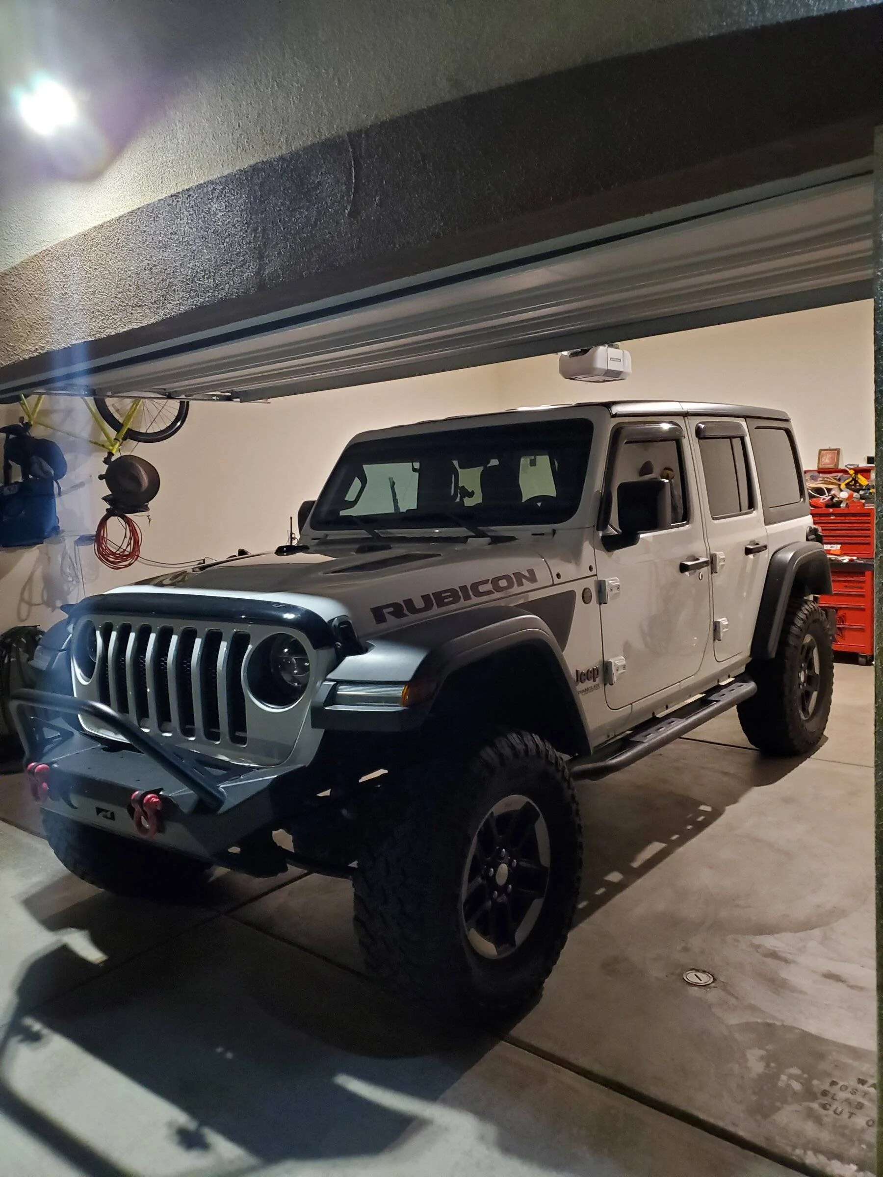 Jeep Wrangler JL Steps or no steps?  Help me! 20220119_191037