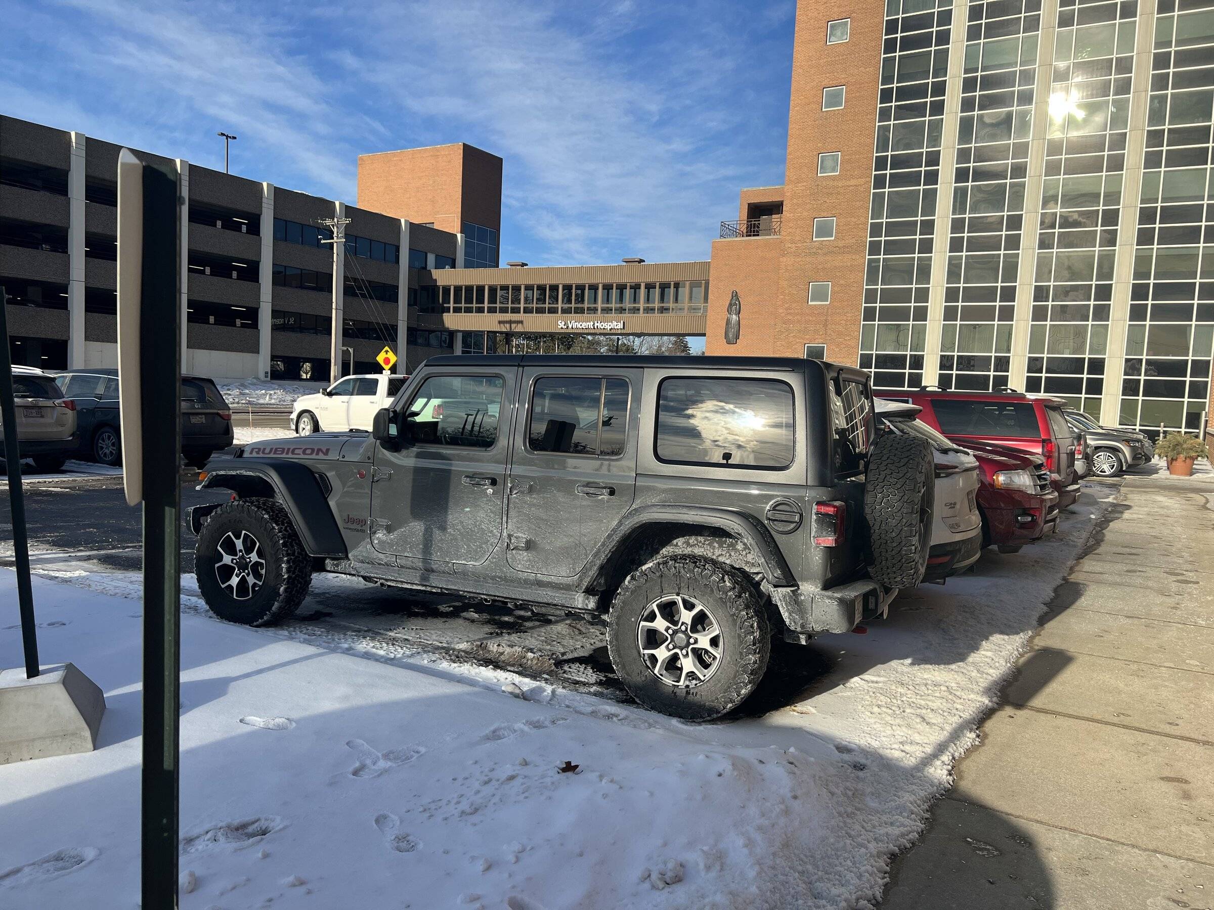 Jeep Wrangler JL White or sting-gray? 63A6F0D6-5FDC-4F99-B32A-1C0FA91C6842