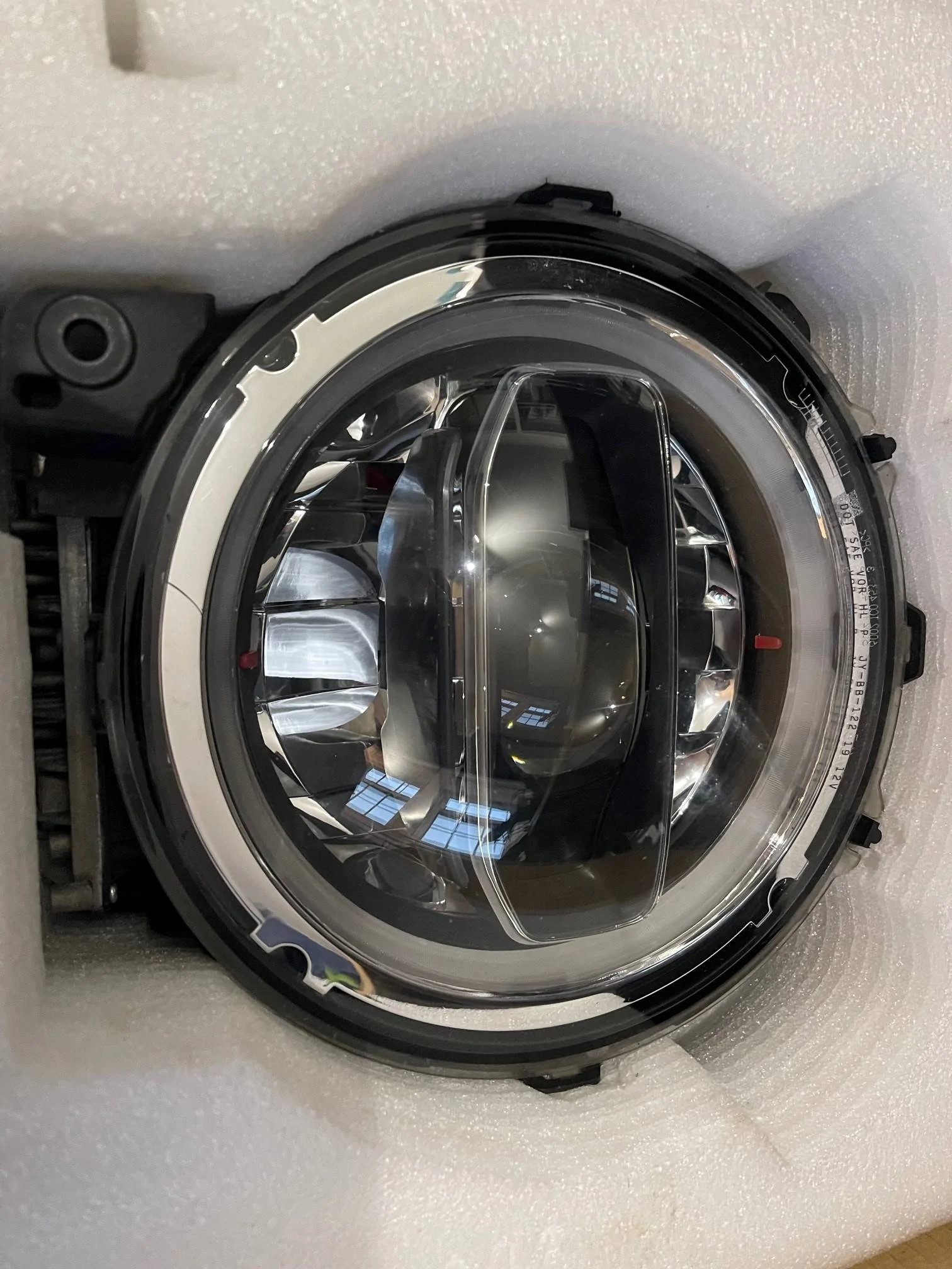 Jeep Wrangler JL DV8 LED headlights OEM style dv8_1