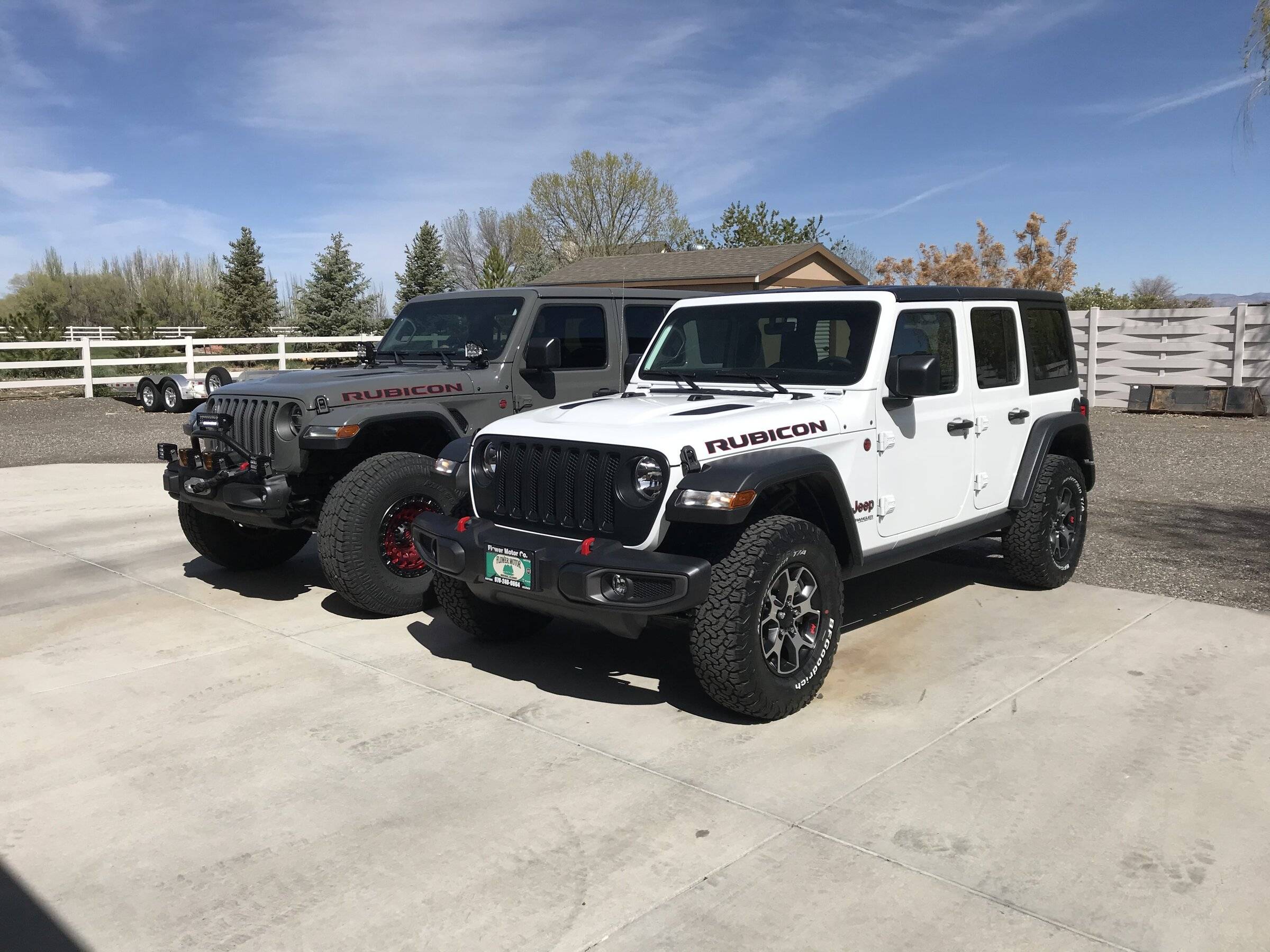 Jeep Wrangler JL White or sting-gray? 26EFB456-9422-4FDF-8977-3EE58E47D7C5
