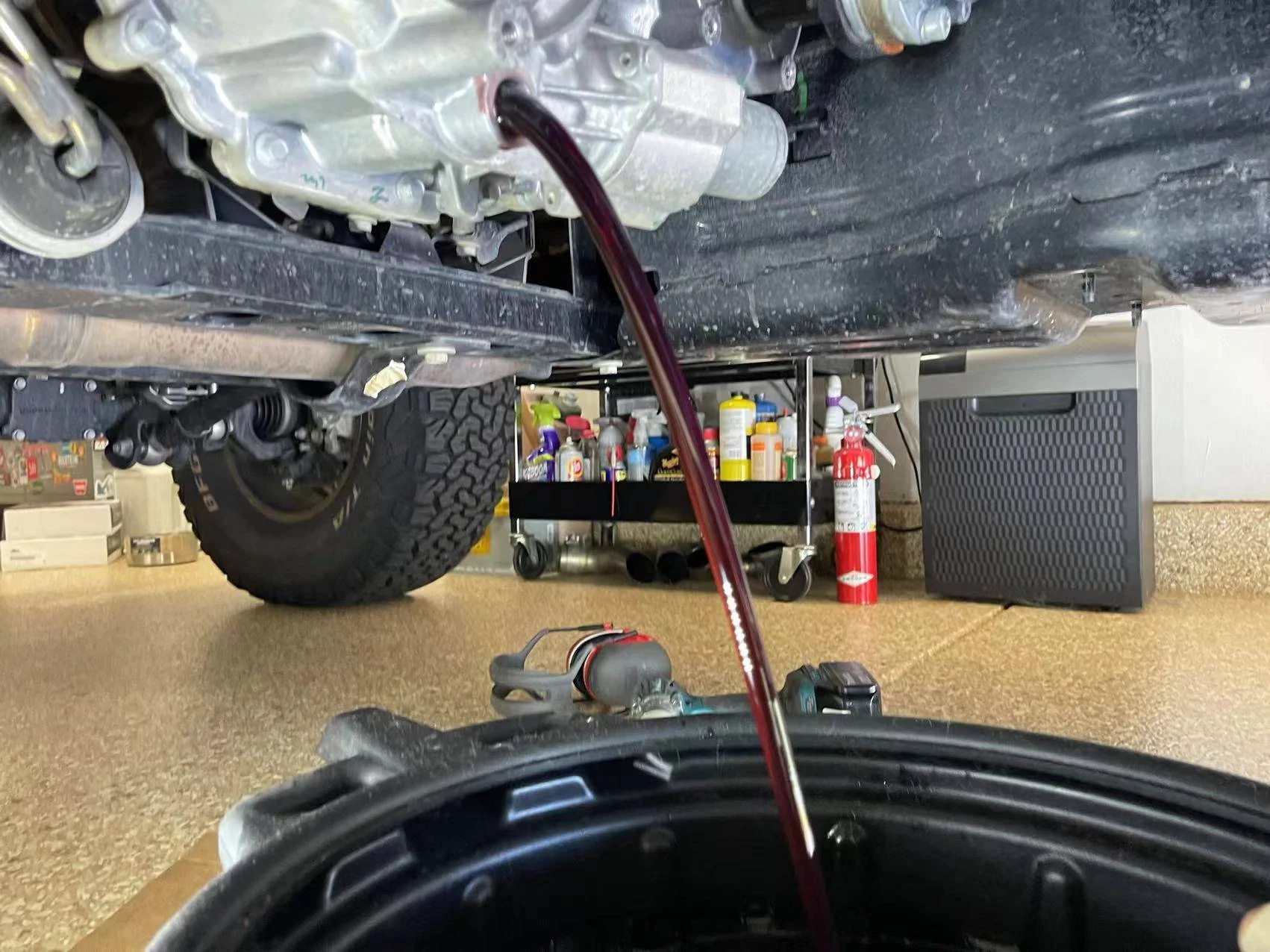 Jeep Wrangler JL Did some t case & diff fluid change at 15k miles WechatIMG317